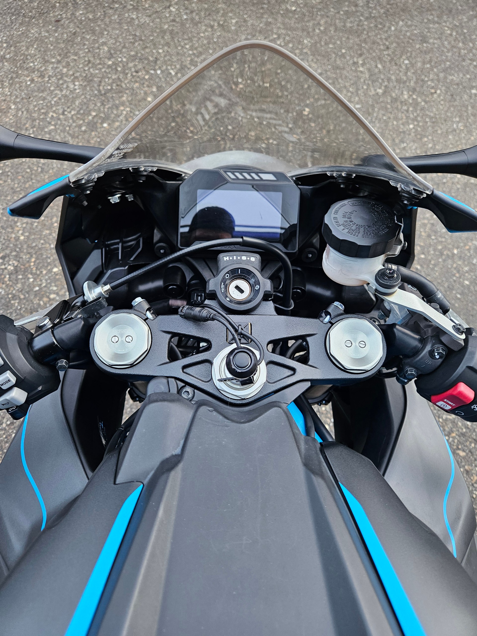 HONDA CBR 1000 RR ABS-showroom-element-3