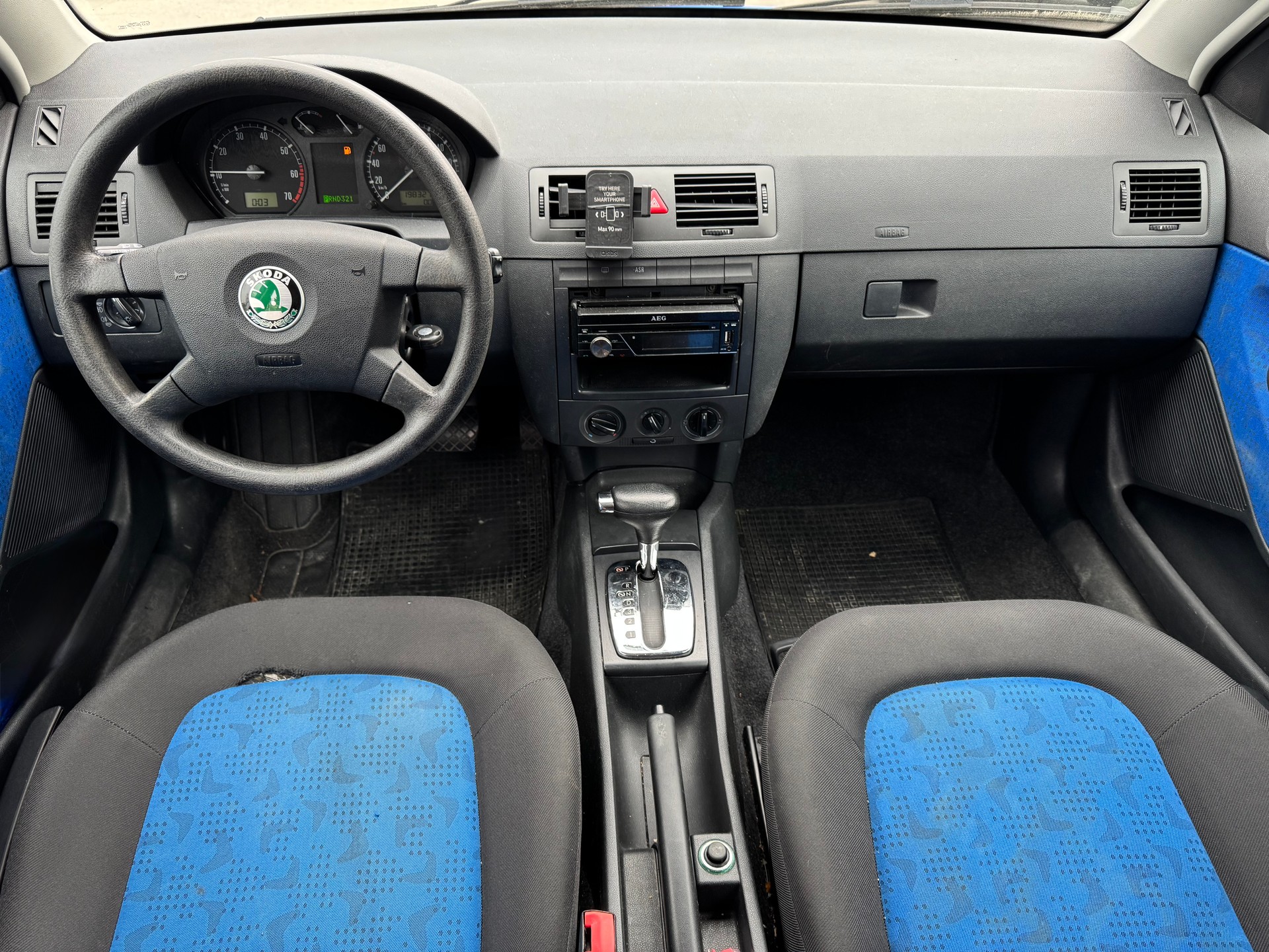 SKODA Fabia 1.4 16V Comfort-image-10