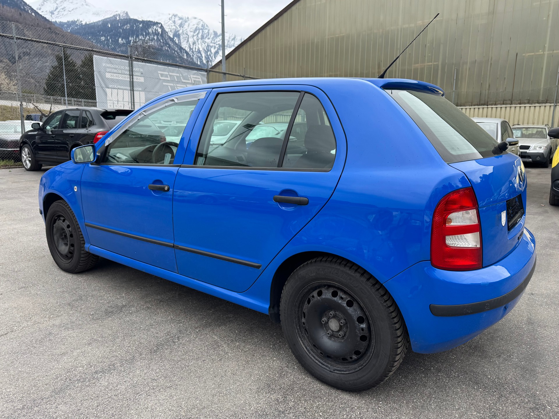 SKODA Fabia 1.4 16V Comfort-image-5