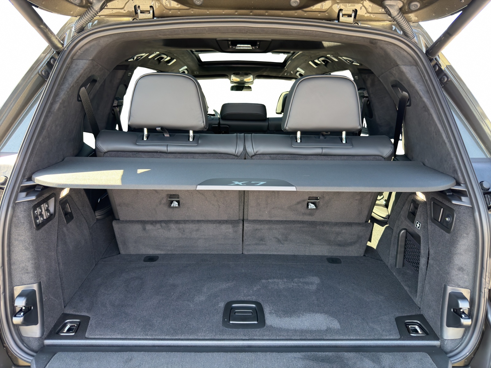 BMW X7 xDrive 48V 40d M Sport Pro-image-21