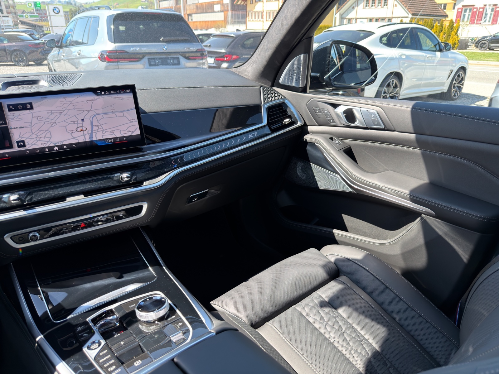 BMW X7 xDrive 48V 40d M Sport Pro-image-15