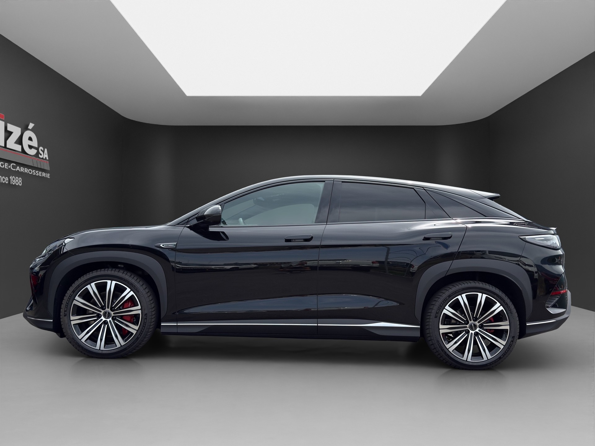 BYD Sealion 7 91,3 kWh Excellence AWD-image-3