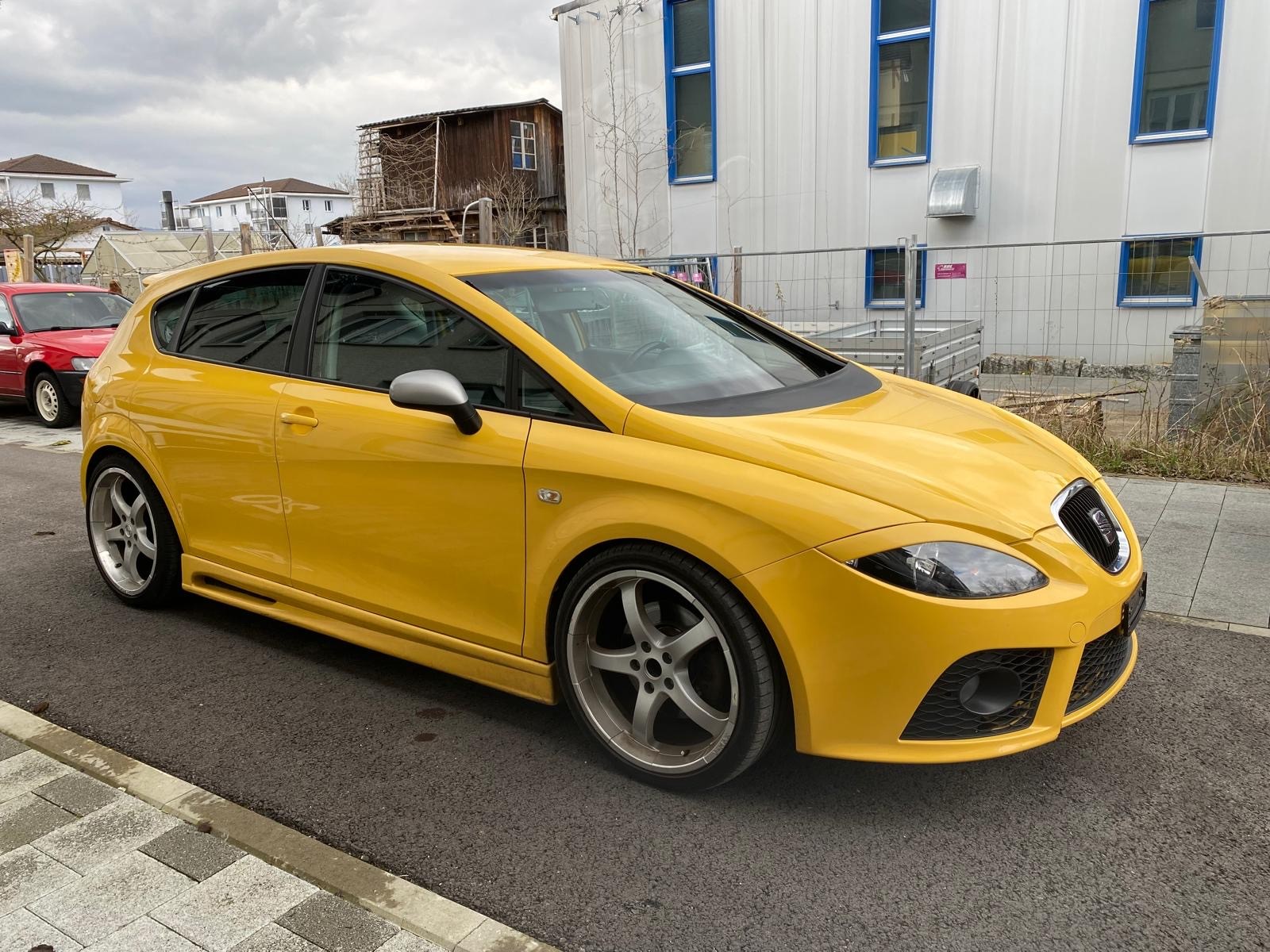 SEAT Leon 2.0 TSI FR-image-8