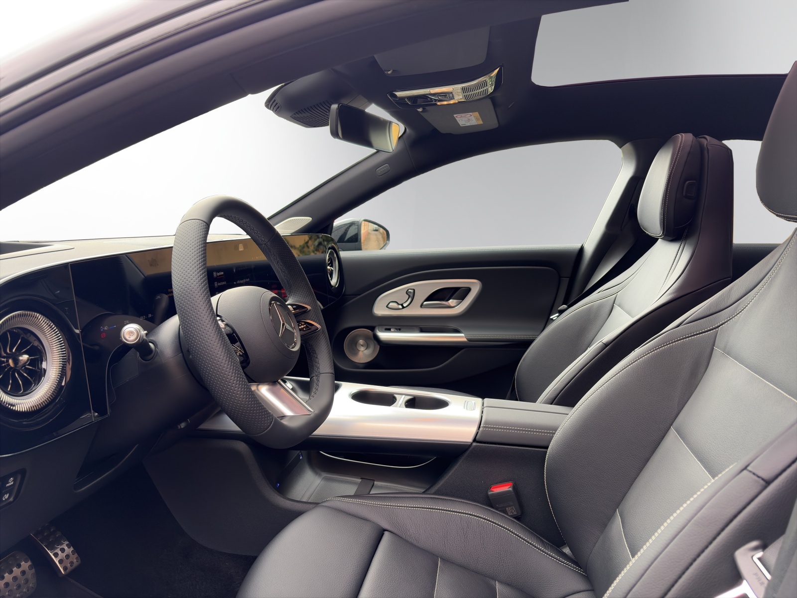 MERCEDES-BENZ CLA Shooting Brake 350 4Matic 85 kWh EQ-image-4
