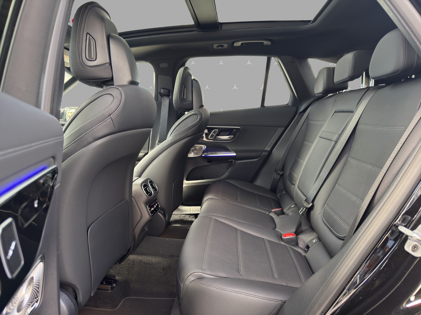 MERCEDES-BENZ GLC 450d 4Matic 9G-Tronic-image-13