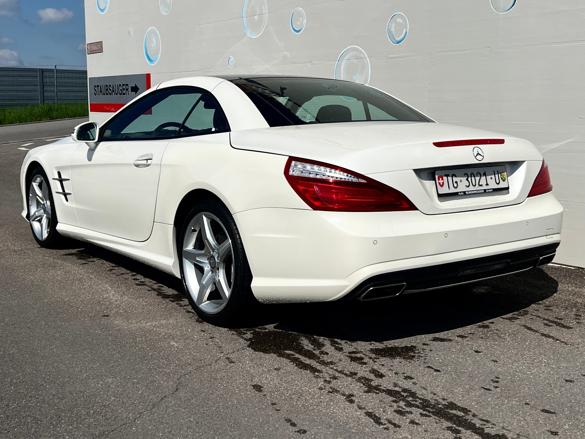 MERCEDES-BENZ SL 350 7G-Tronic-showroom-element-3