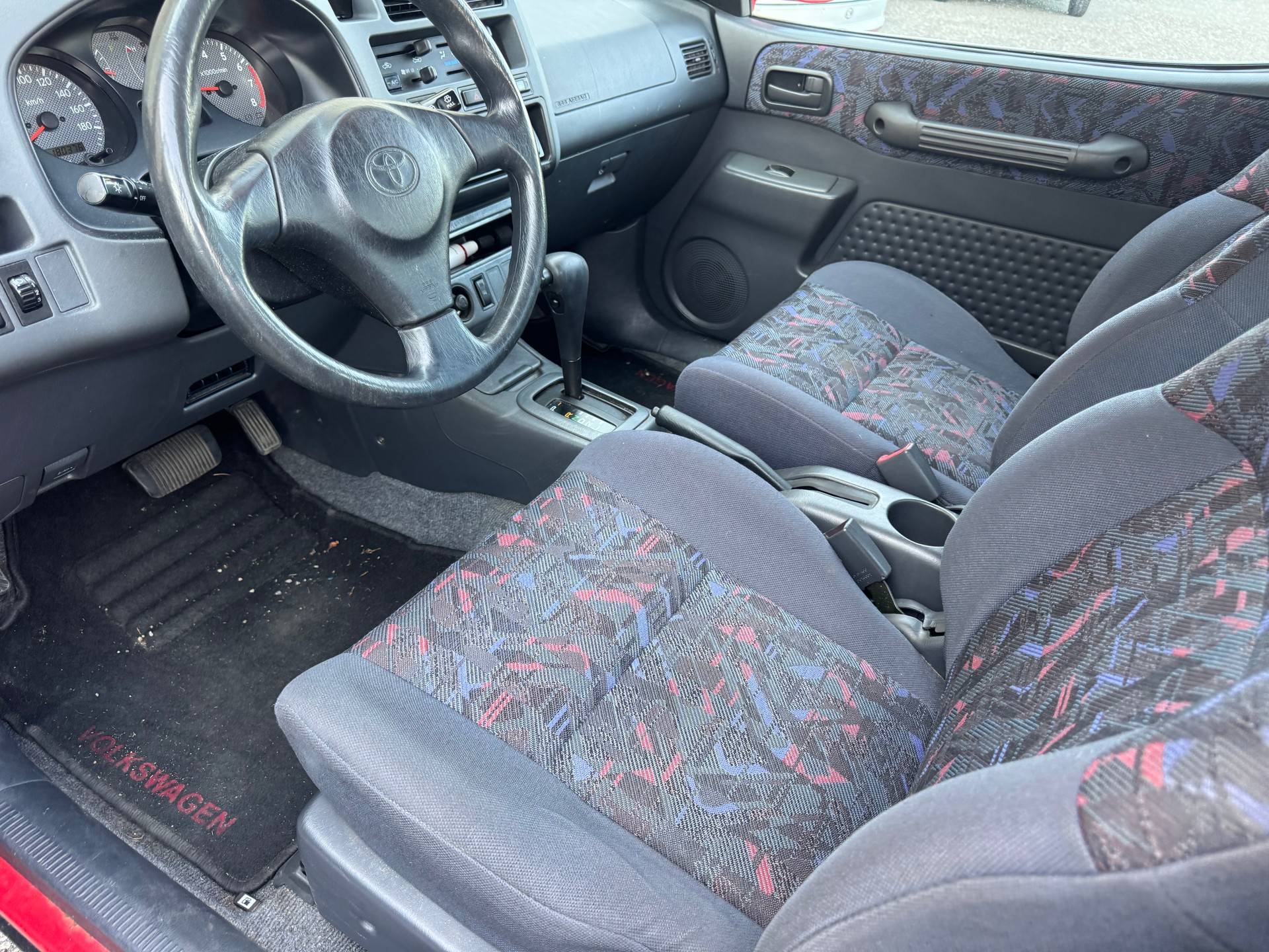 TOYOTA RAV-4 GX-image-9