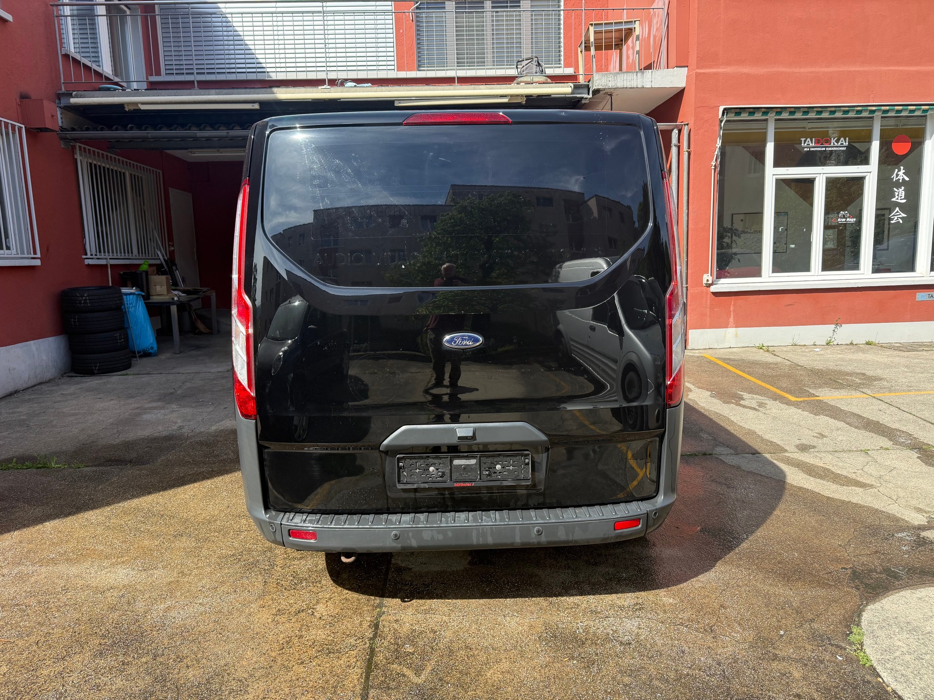 FORD Transit Custom Van 290 L1H1 Ambiente-image-2