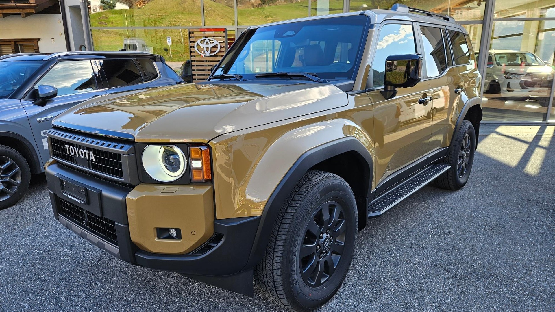 TOYOTA Land Cruiser 2.8 First Edition