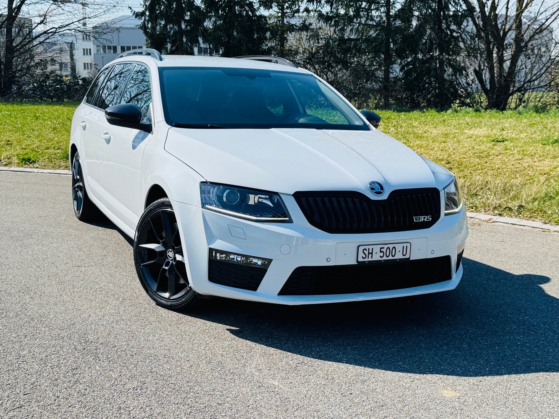 SKODA Octavia Combi 2.0 TSI RS DSG-image-0