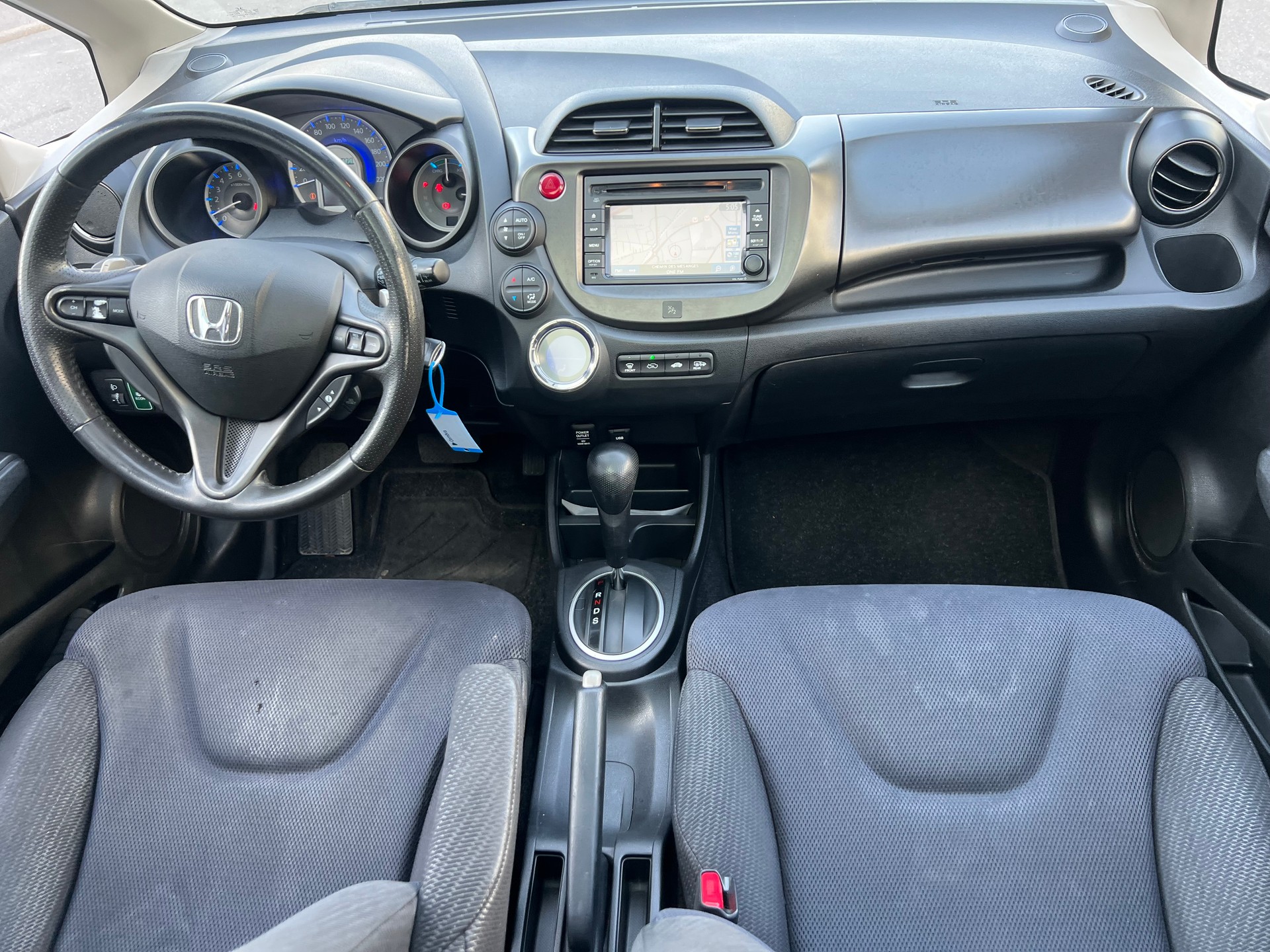 HONDA Jazz 1.3i Hybrid Exclusive CVT-image-10