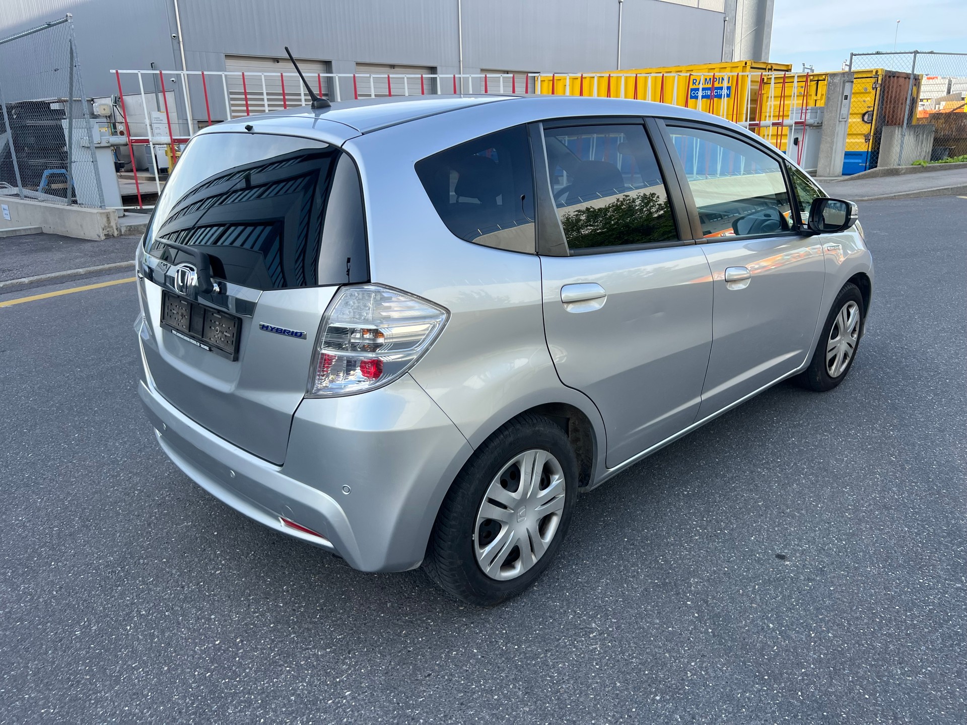 HONDA Jazz 1.3i Hybrid Exclusive CVT-image-5