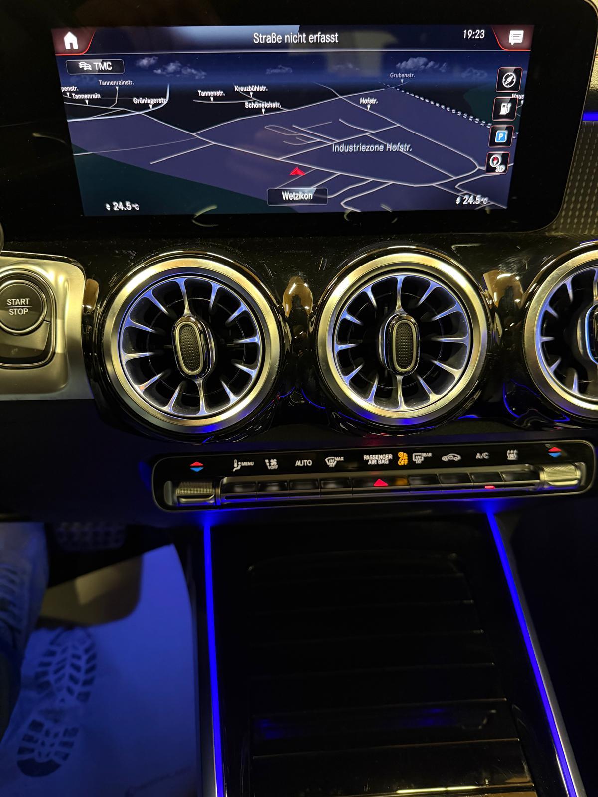 MERCEDES-BENZ EQB 350 AMG Line 4matic-image-24