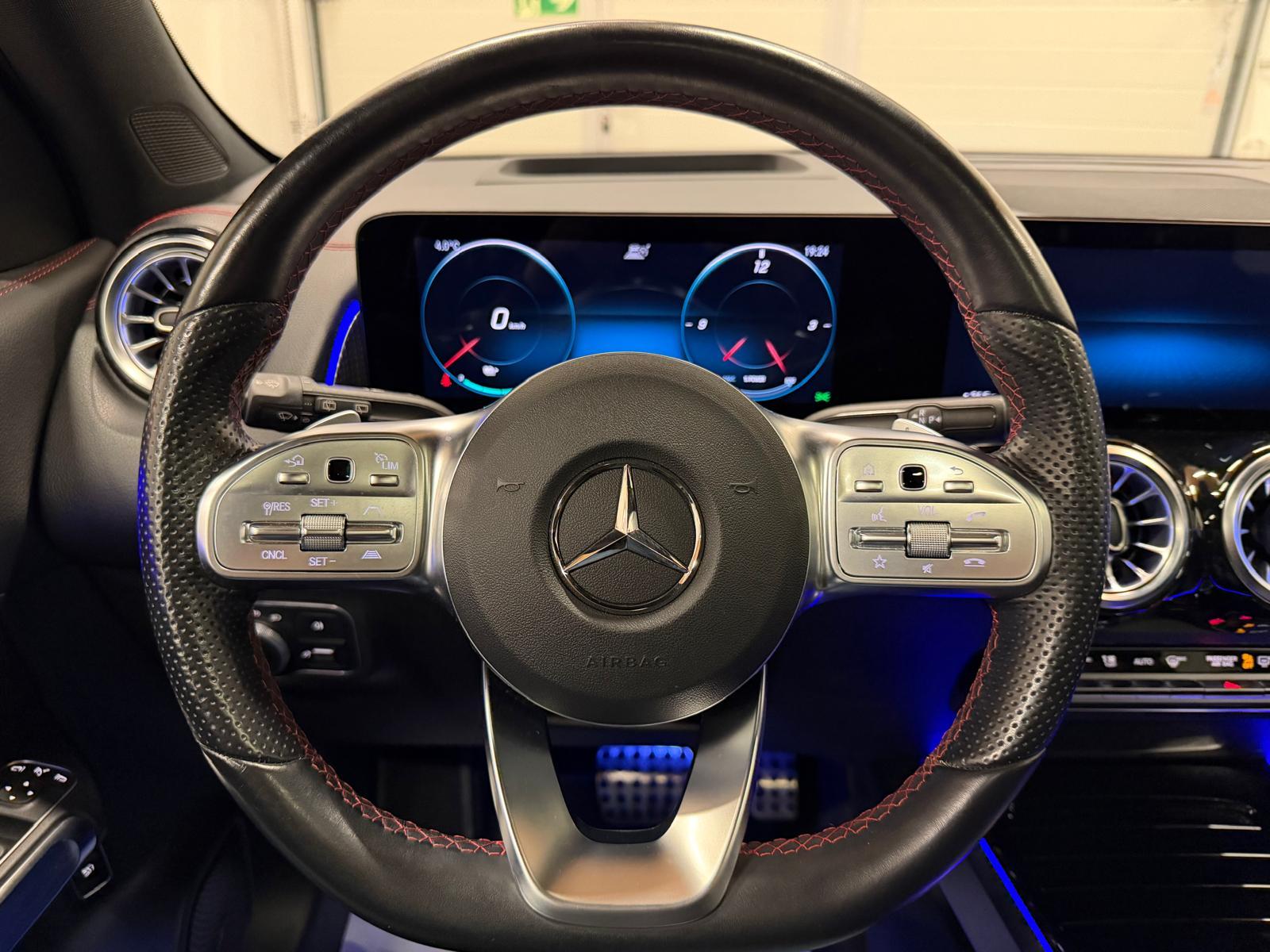 MERCEDES-BENZ EQB 350 AMG Line 4matic-image-19