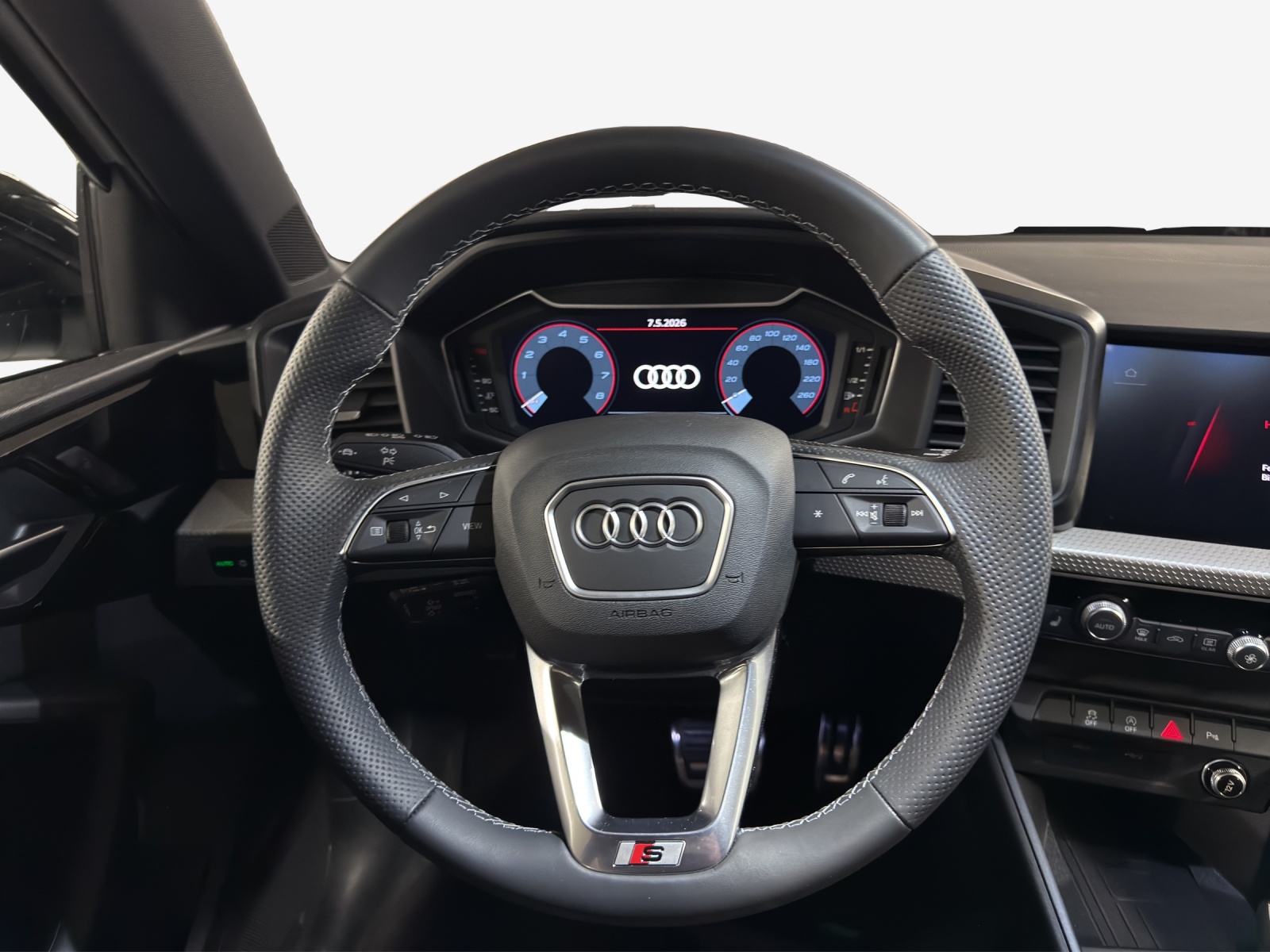 AUDI A1 allstreet 30 TFSI Attraction S-tronic-image-9