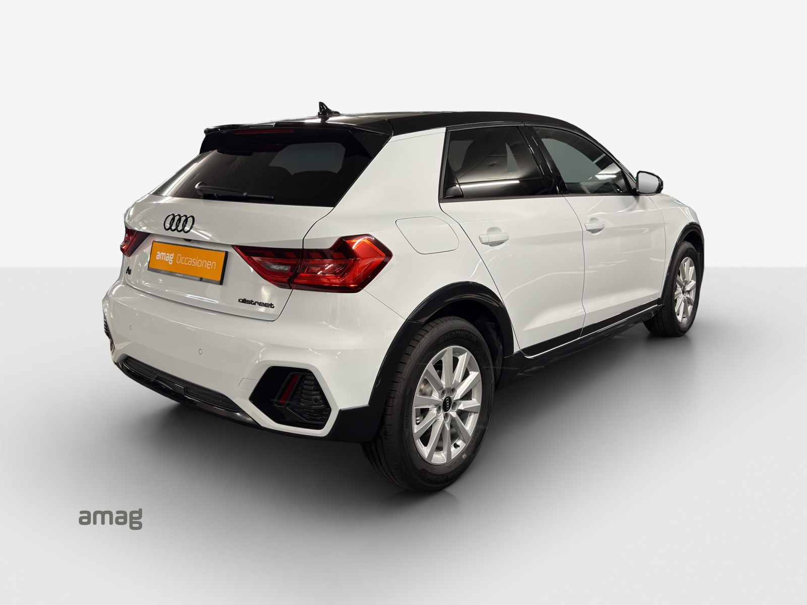 AUDI A1 allstreet 30 TFSI Attraction S-tronic-image-4