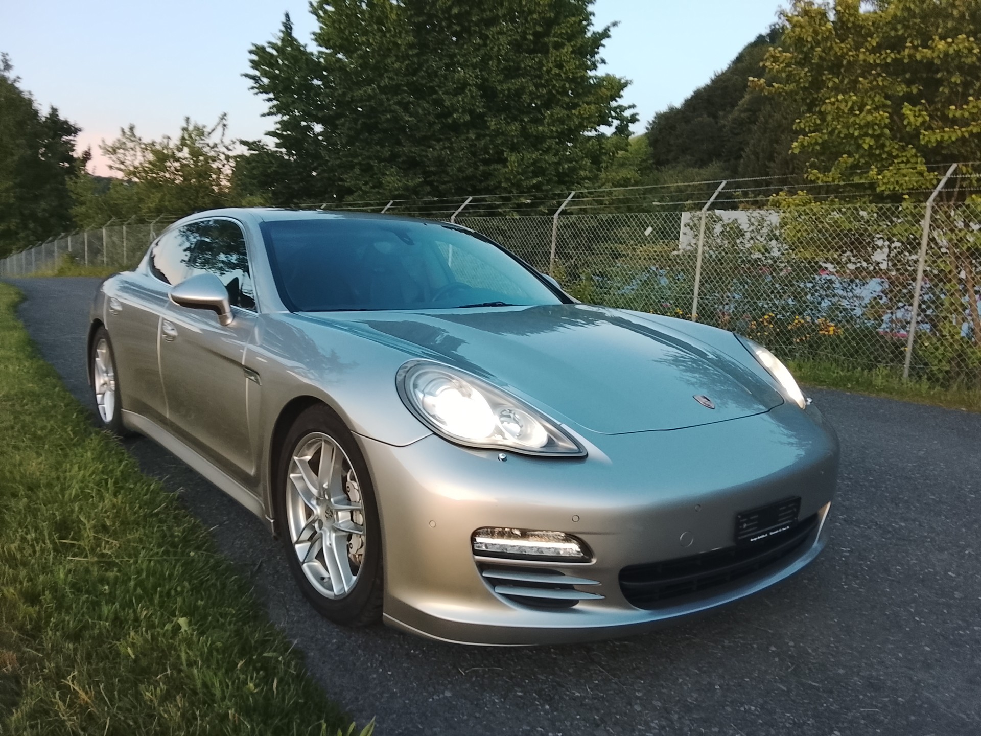 PORSCHE 4.8 V8 4S PDK-image-8