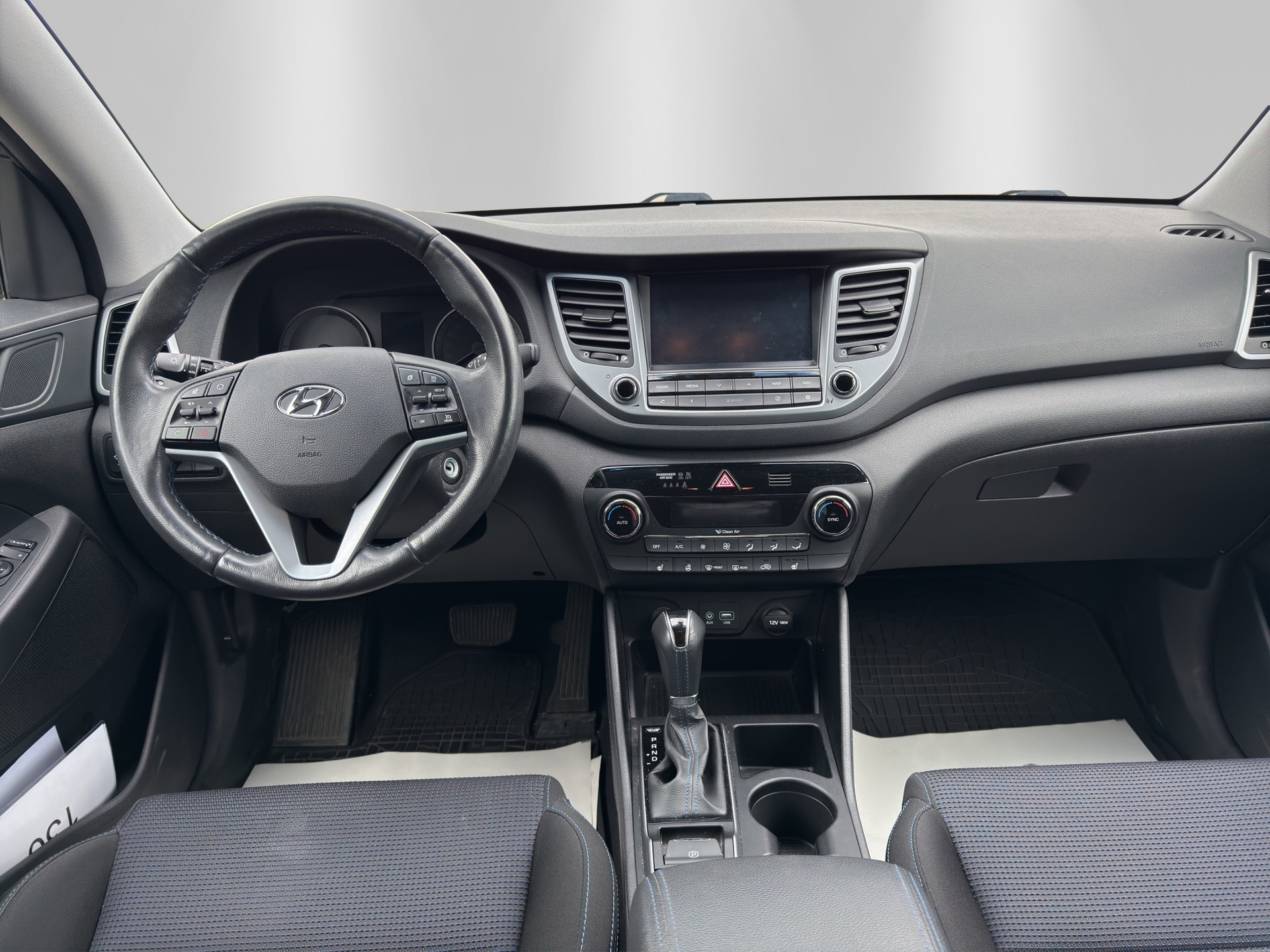 HYUNDAI Tucson 1.7 CRDI Vertex 2WD DTC 7-image-8