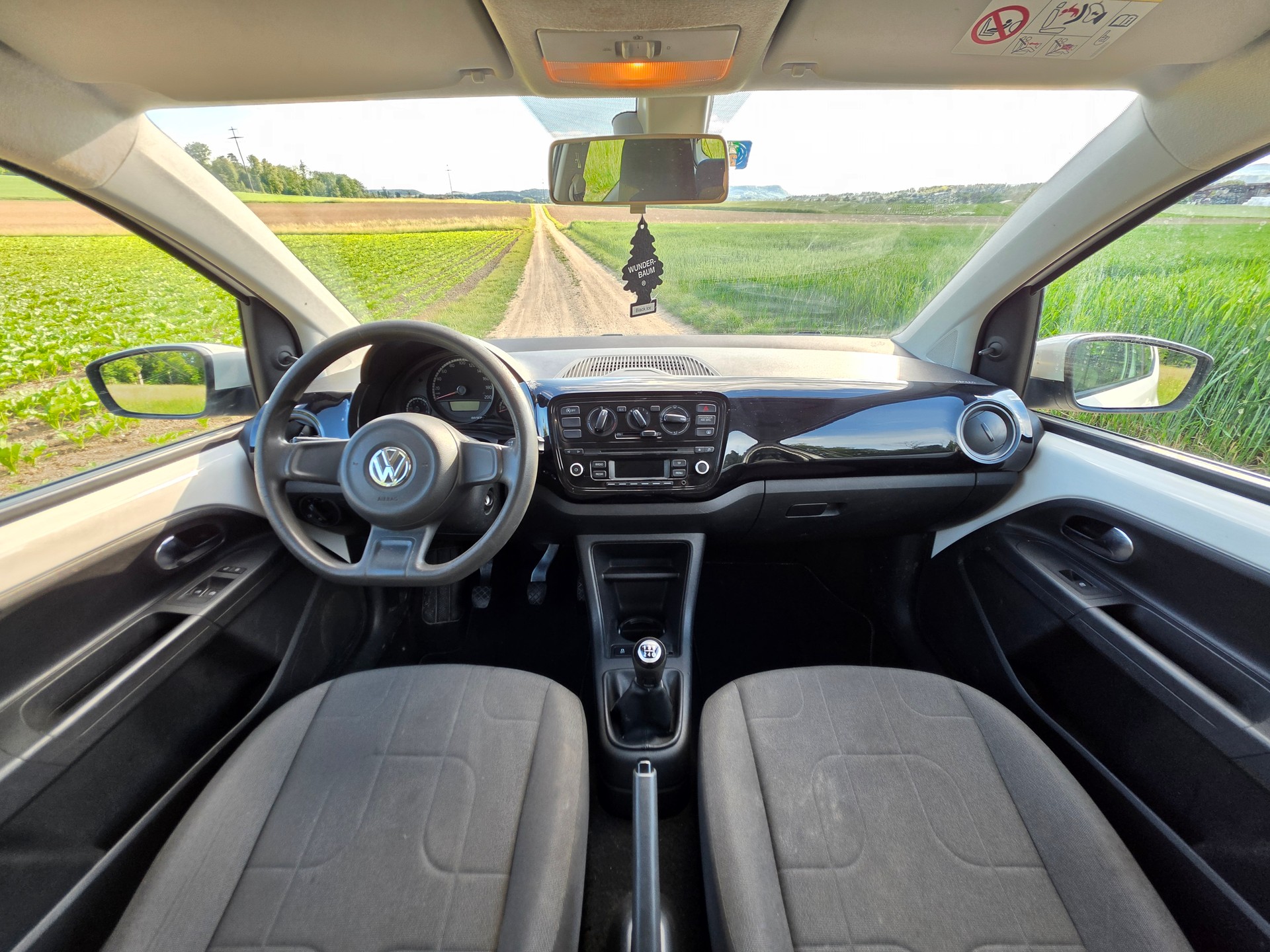 VW Up 1.0 BMT take up-image-13