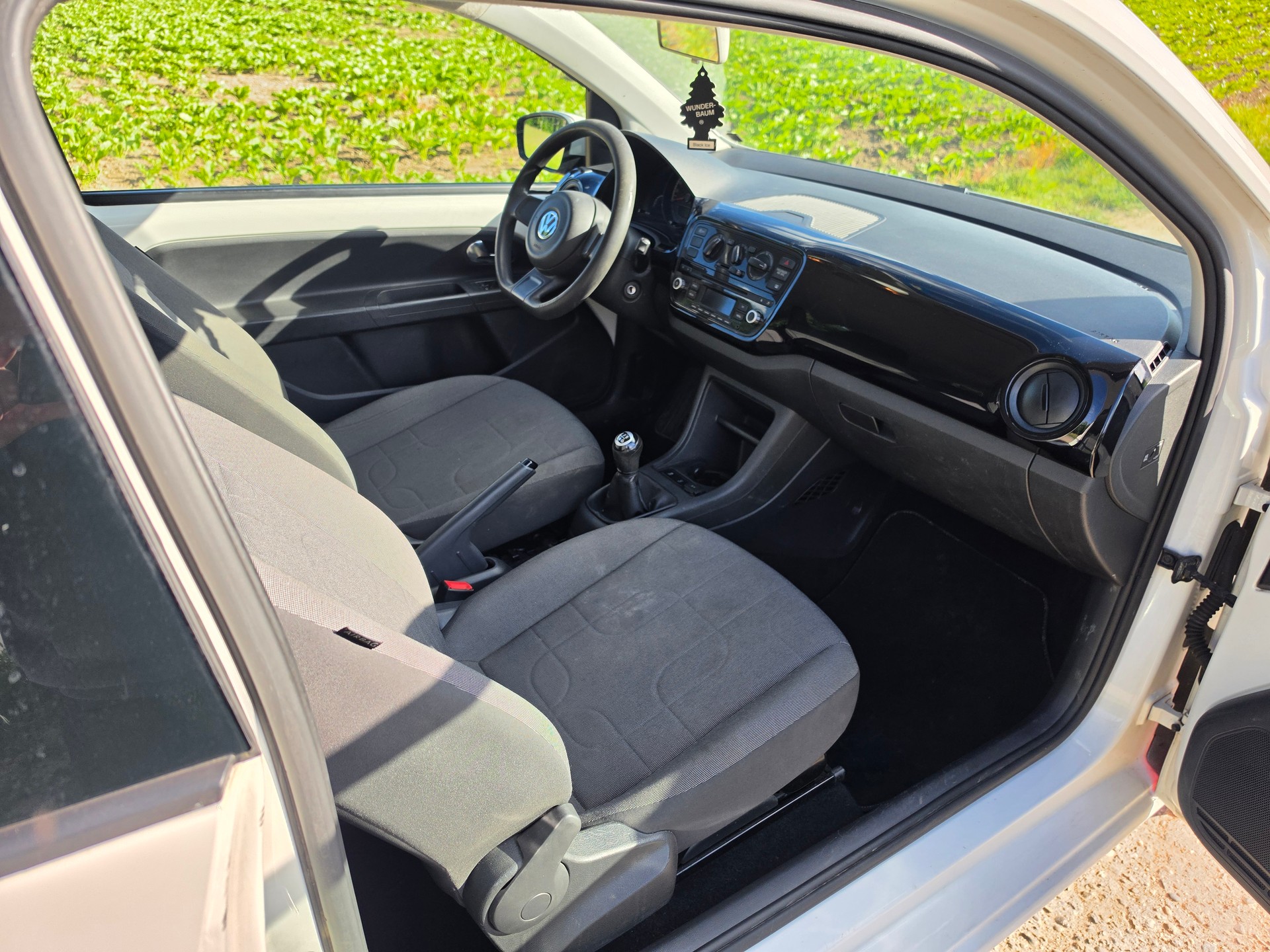 VW Up 1.0 BMT take up-image-12
