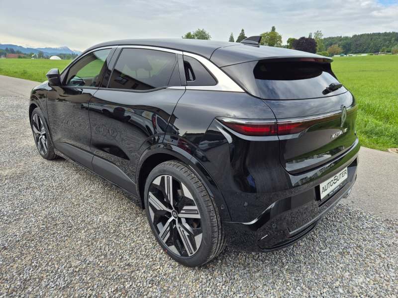 RENAULT Megane-image-3