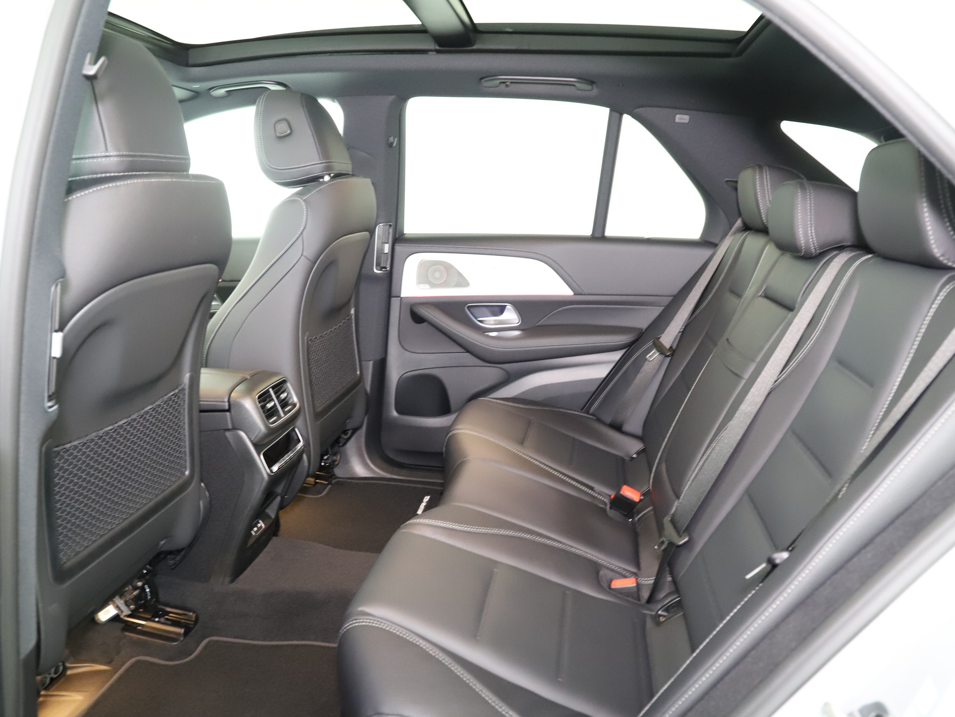 MERCEDES-BENZ GLE 300 d 4Matic-image-10