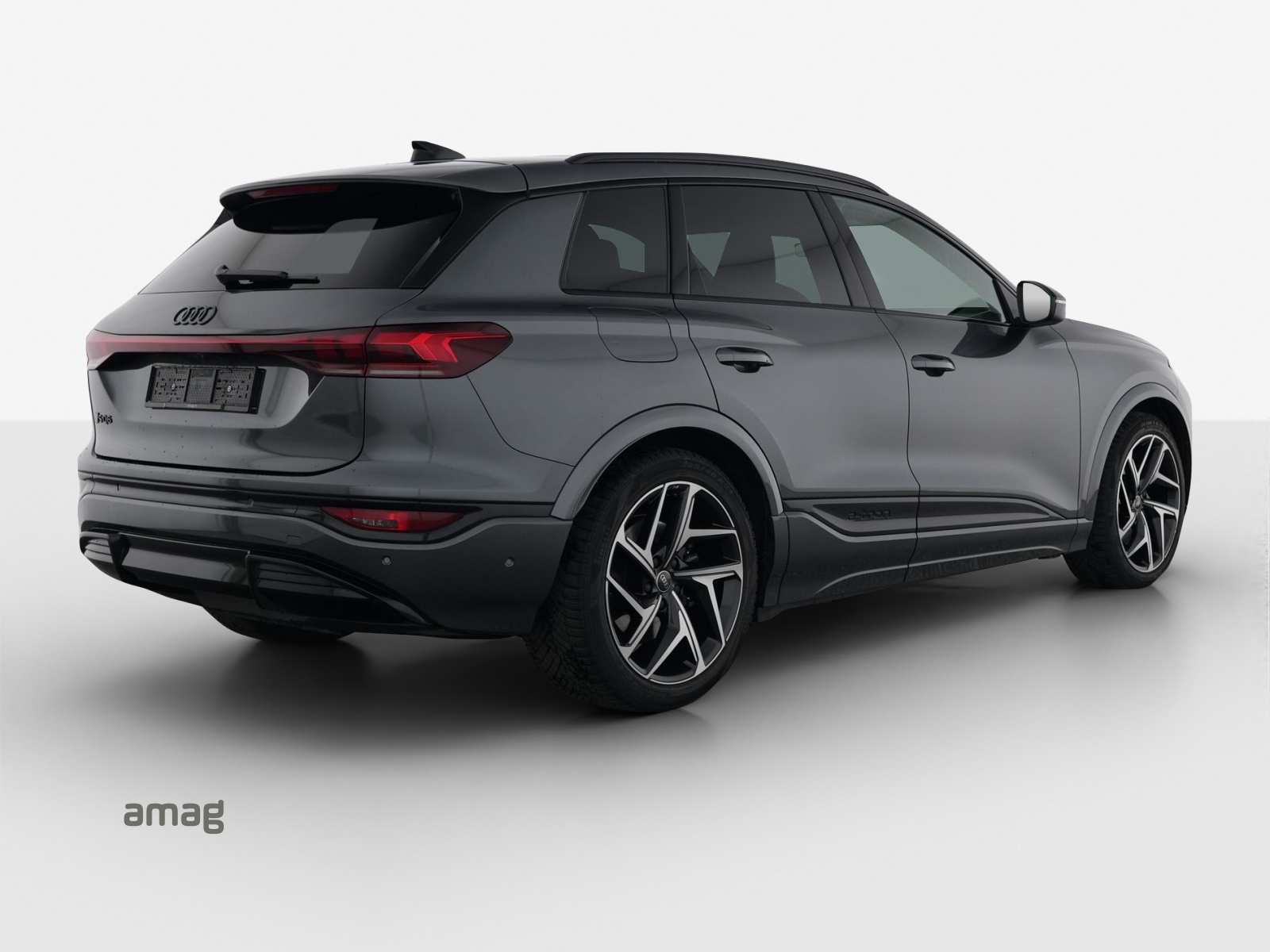 AUDI SQ6 e-tron quattro-image-3