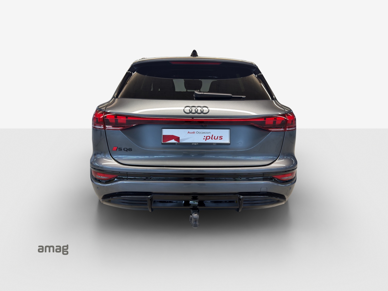 AUDI SQ6 e-tron quattro-image-3