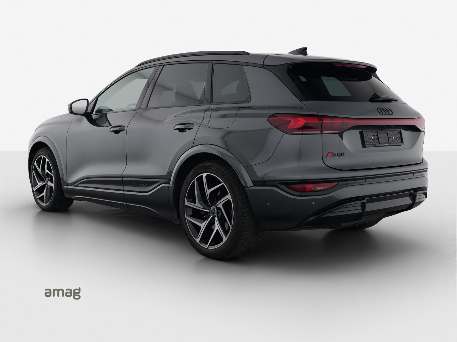 AUDI SQ6 e-tron quattro-image-2