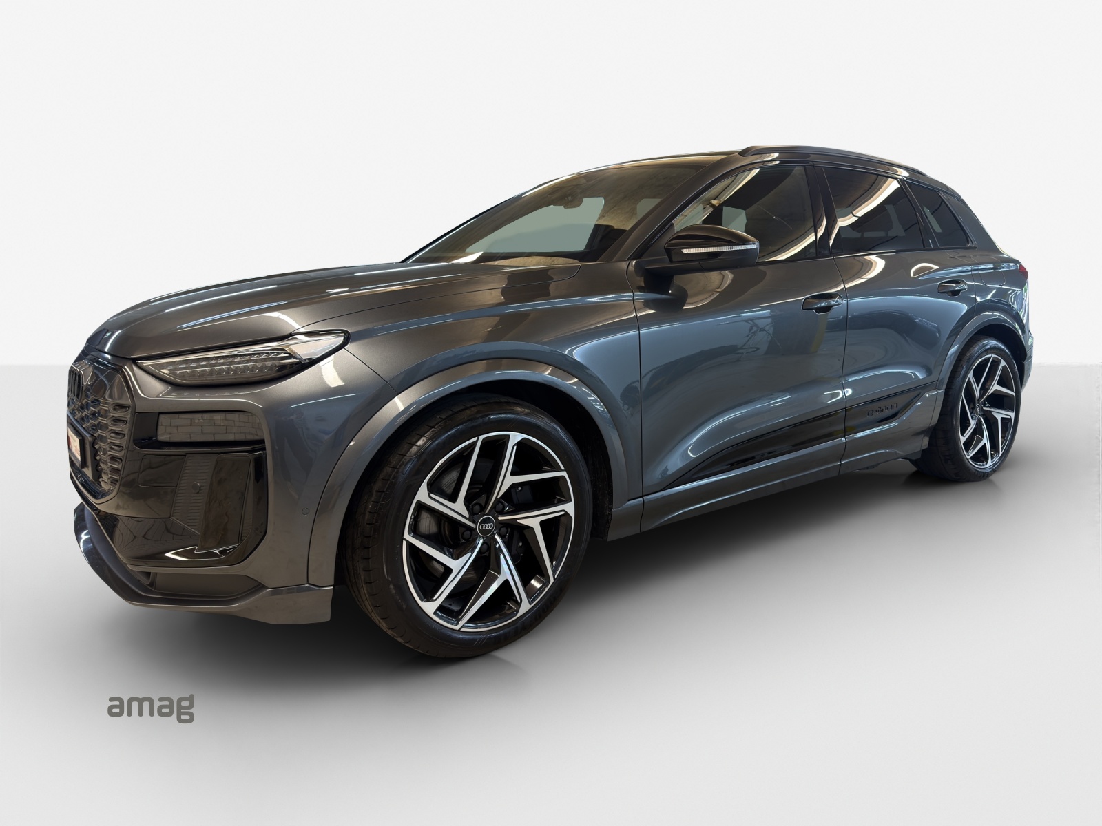 AUDI SQ6 e-tron quattro-image-0