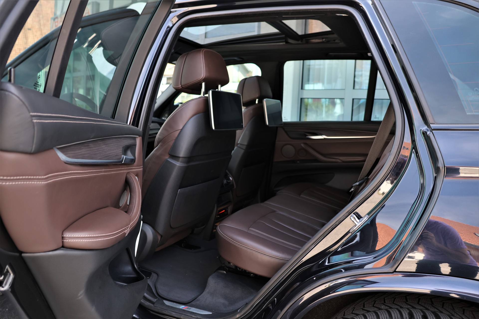 BMW X5 xDrive M50d Steptronic (CH)-image-12
