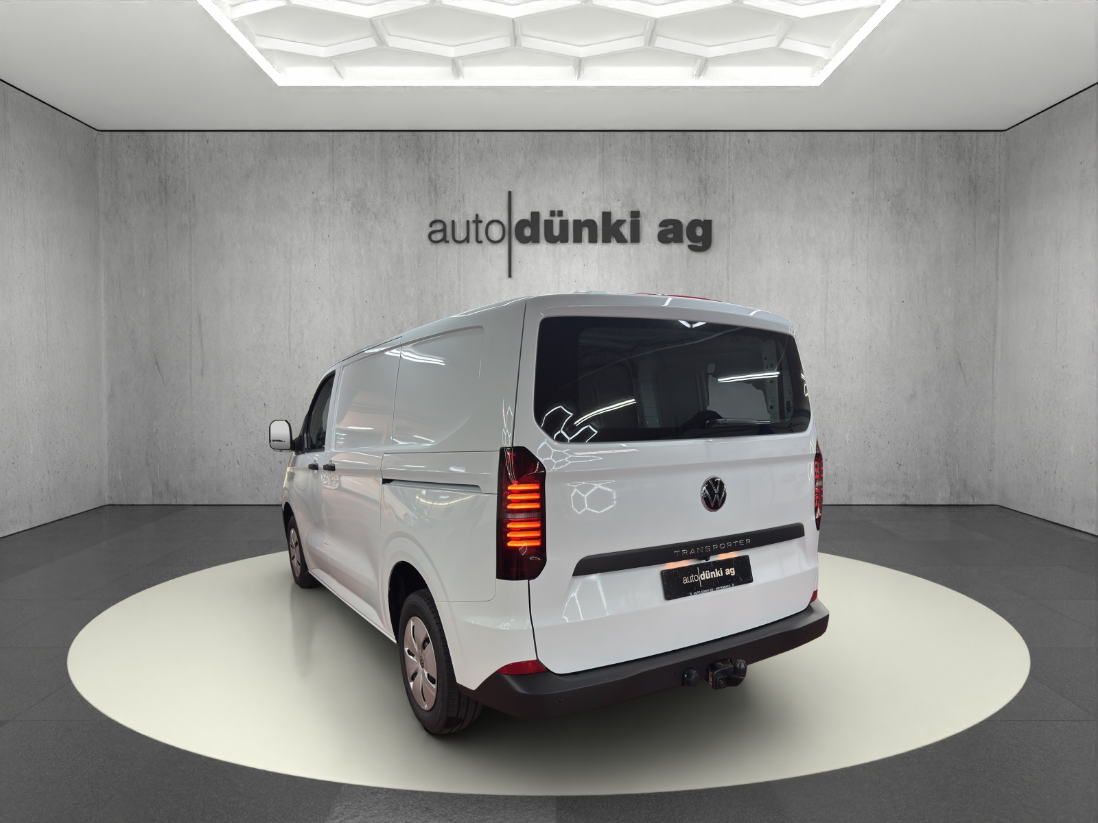 VW Transporter 2.0 TDI Automat-showroom-element-1