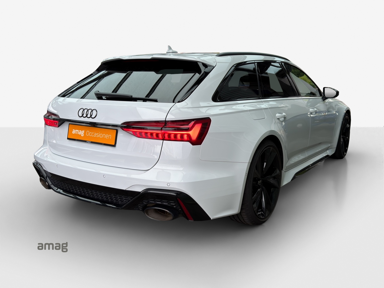 AUDI RS6 Avant 4.0 TFSI V8 Performance quattro-image-4