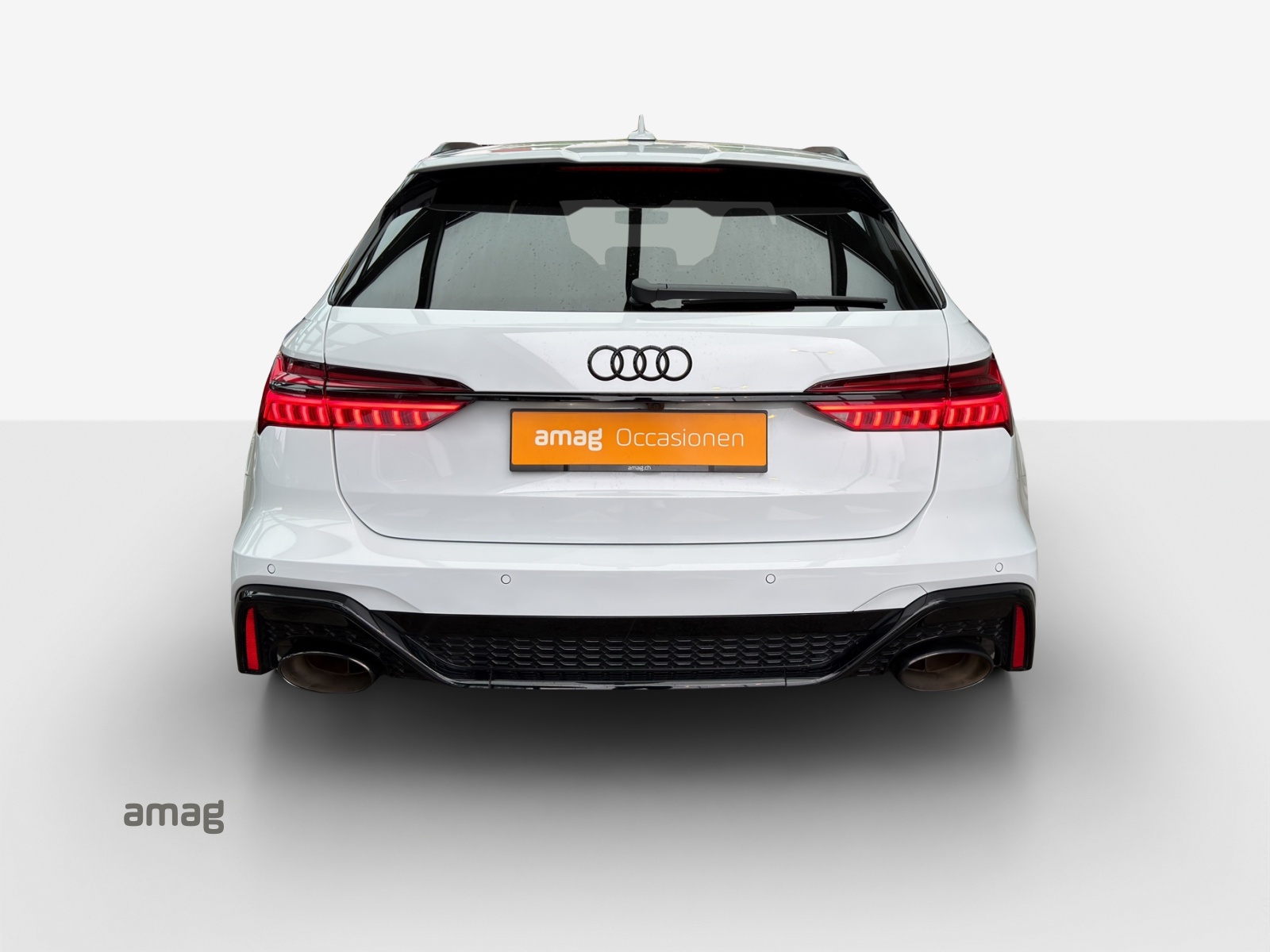 AUDI RS6 Avant 4.0 TFSI V8 Performance quattro-image-3