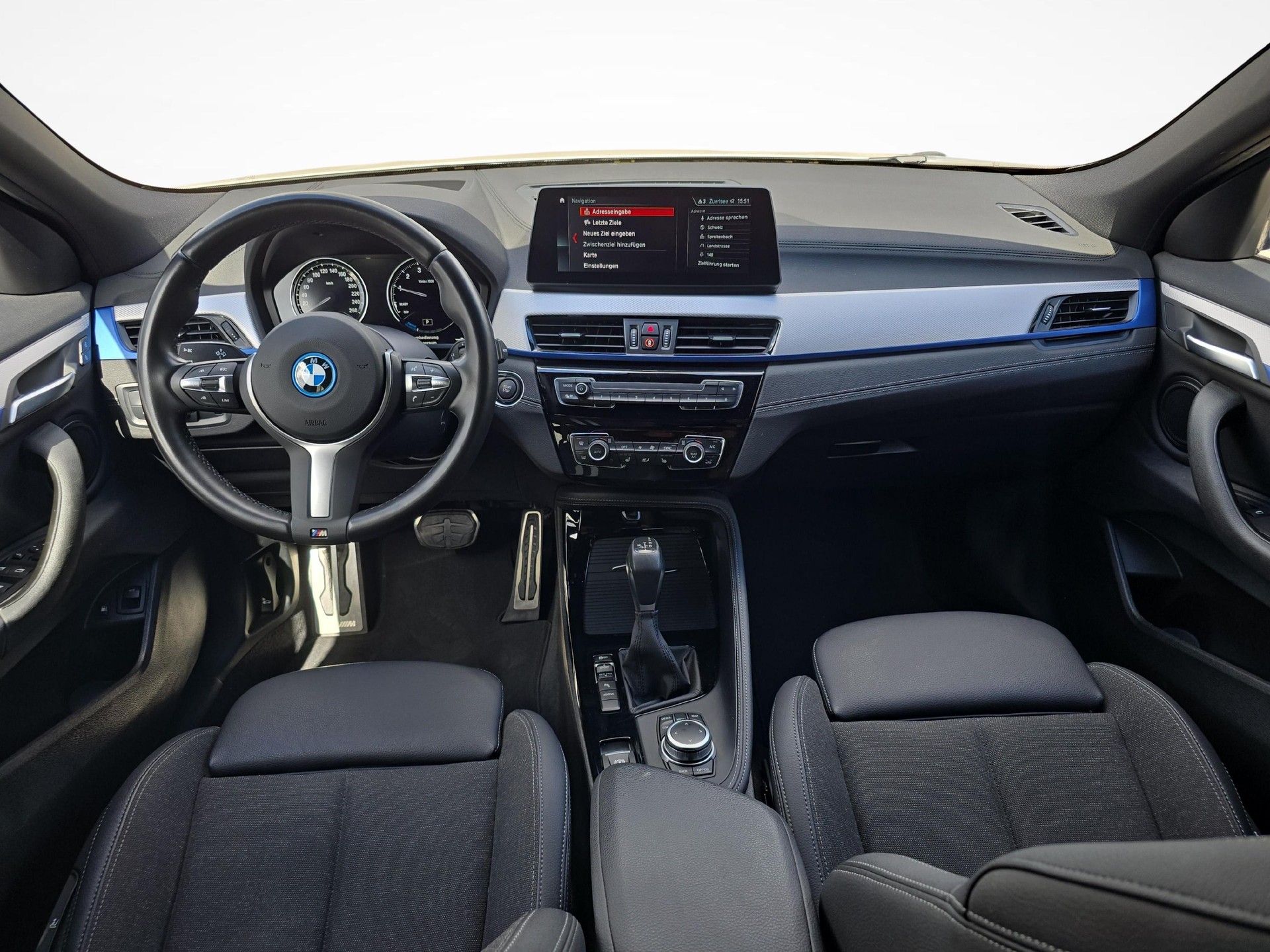 BMW X2 25e xDrive / ab 3,99% Leasing bei Abschluss einer Protect Autoversicherung-image-9