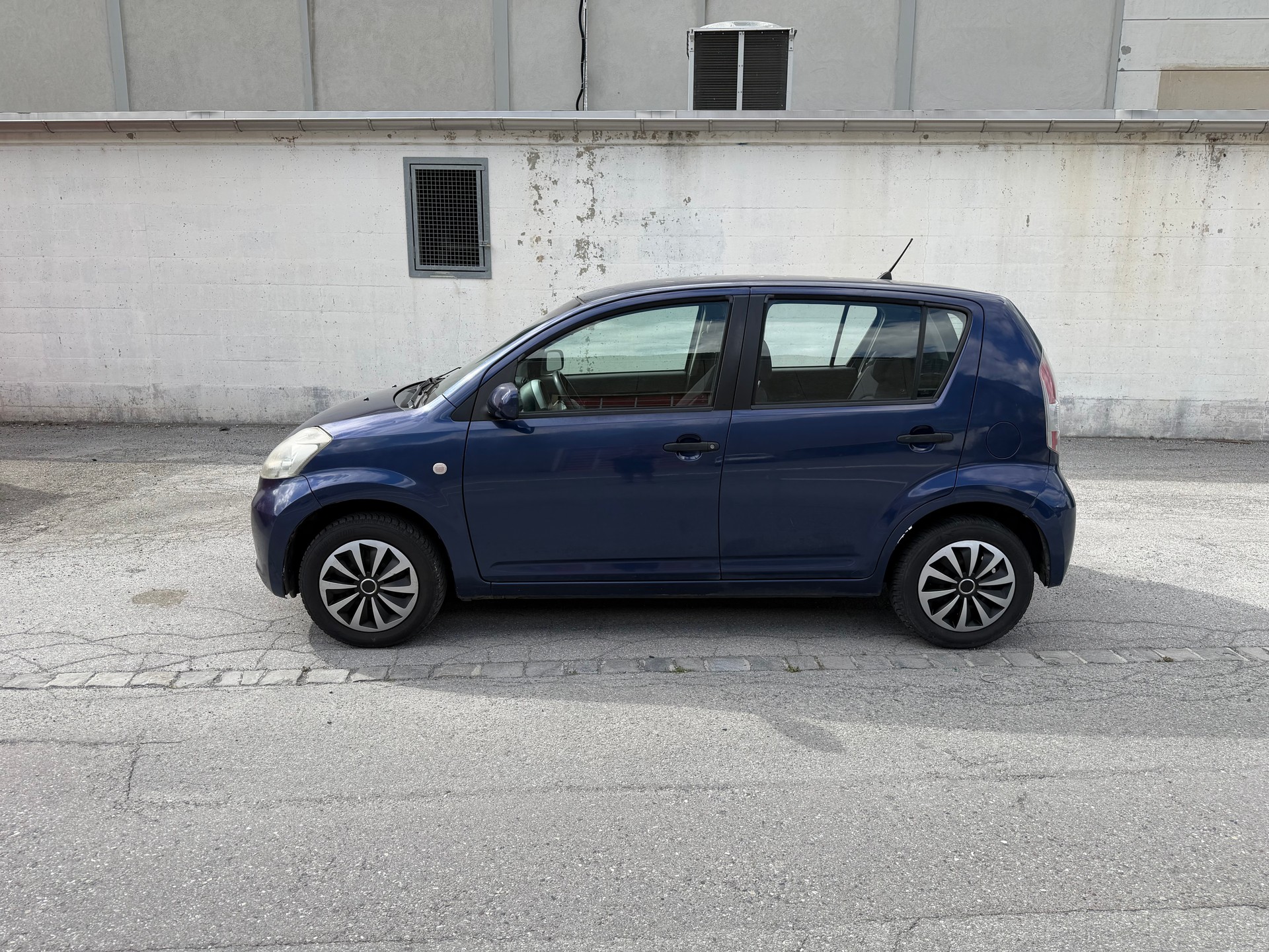 DAIHATSU Sirion 1.3 S-image-3