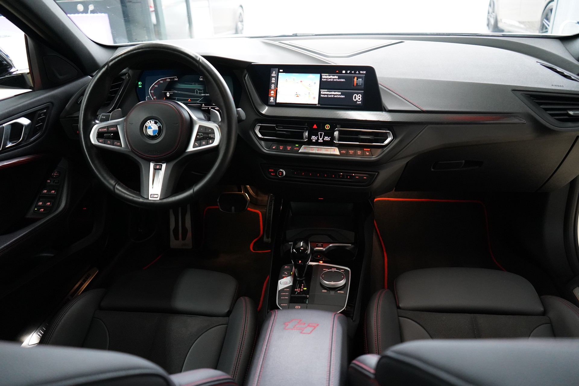 BMW 128ti M Sport Pro Steptronic-image-28