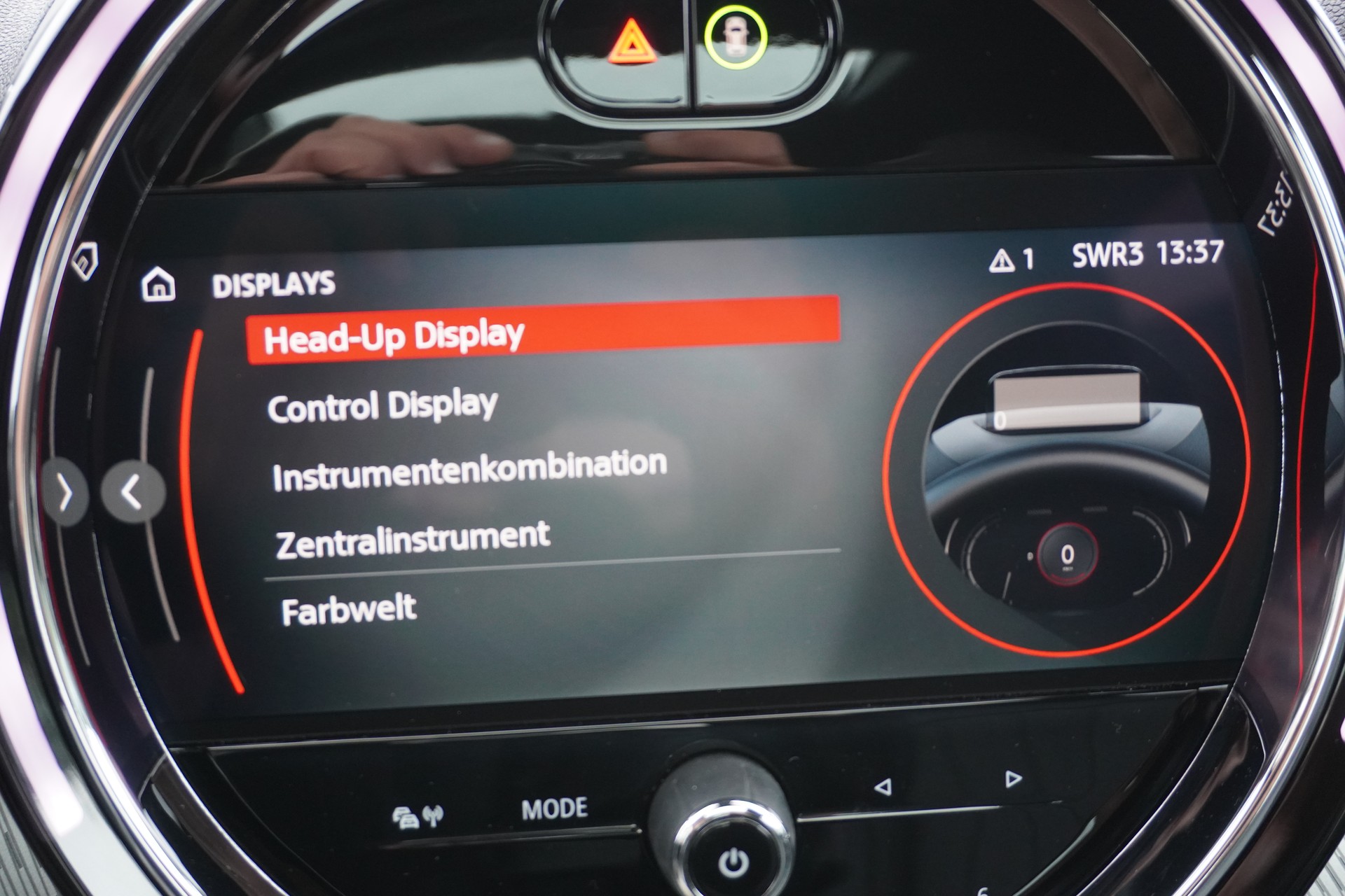 MINI Countryman Cooper SE Trafalgar ALL4 PHEV Steptronic-image-32
