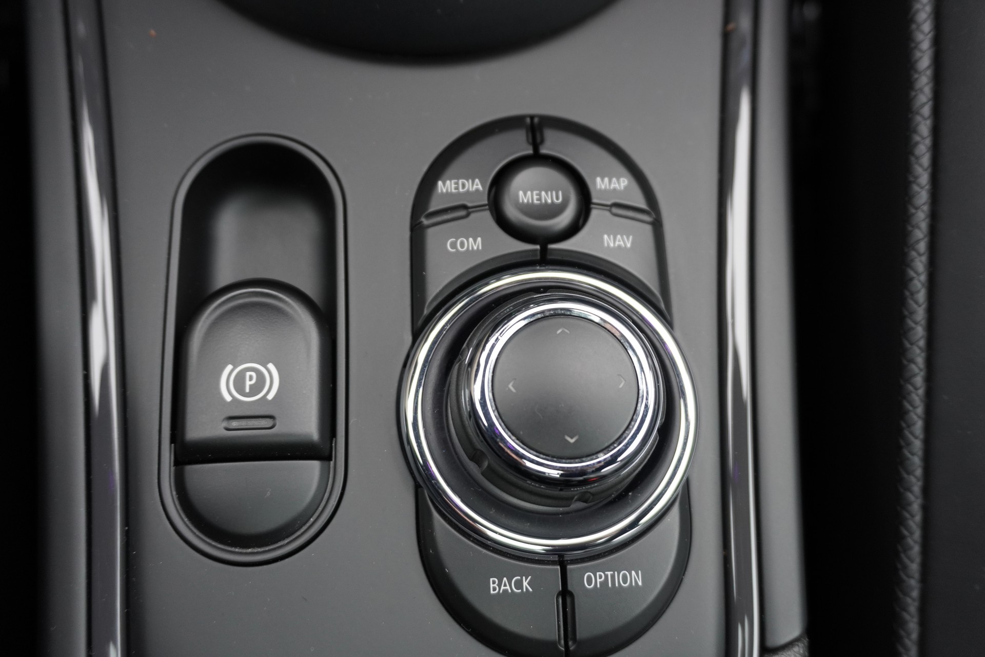 MINI Countryman Cooper SE Trafalgar ALL4 PHEV Steptronic-image-26