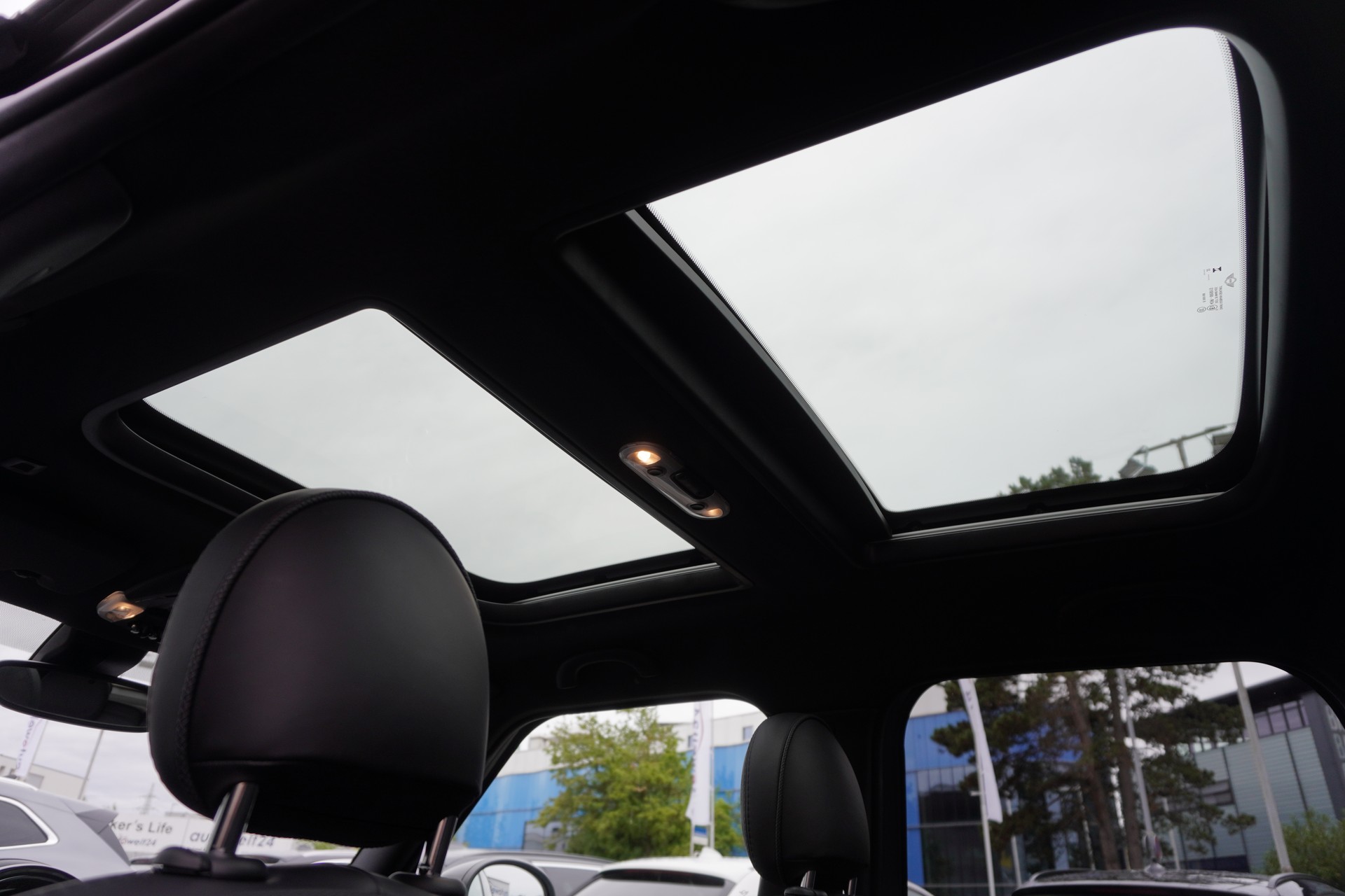 MINI Countryman Cooper SE Trafalgar ALL4 PHEV Steptronic-image-15