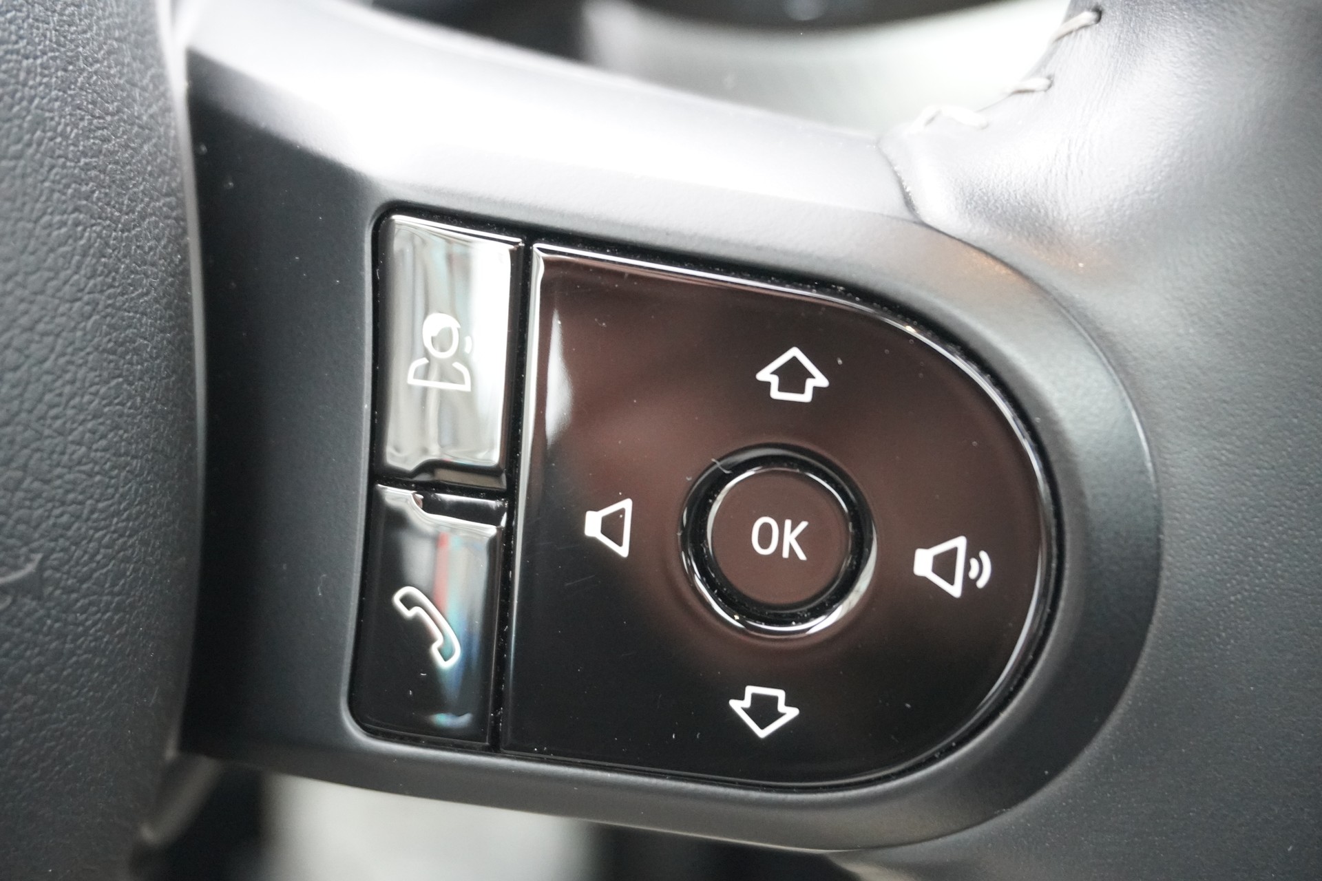 MINI Countryman Cooper SE Trafalgar ALL4 PHEV Steptronic-image-23