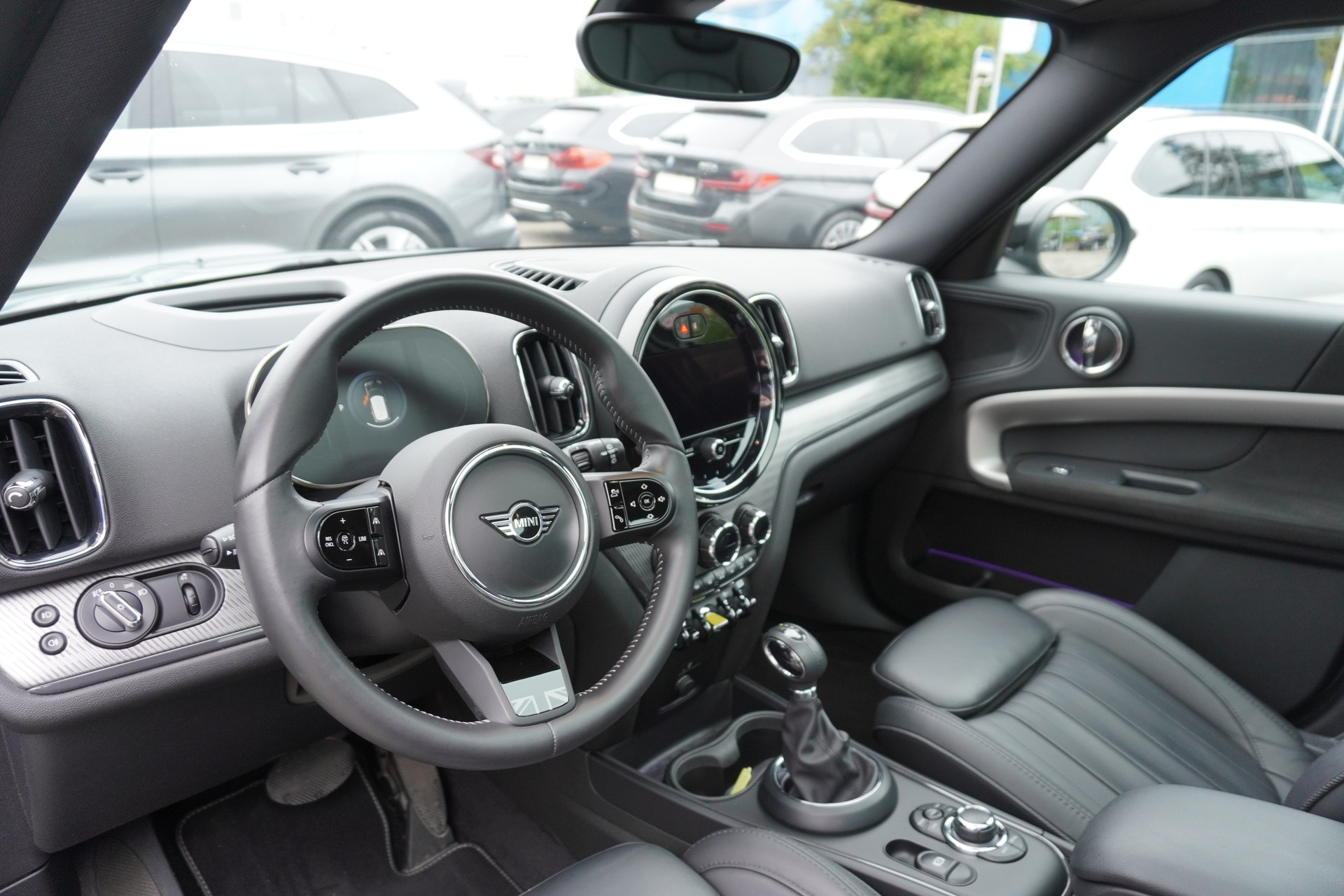 MINI Countryman Cooper SE Trafalgar ALL4 PHEV Steptronic-image-16