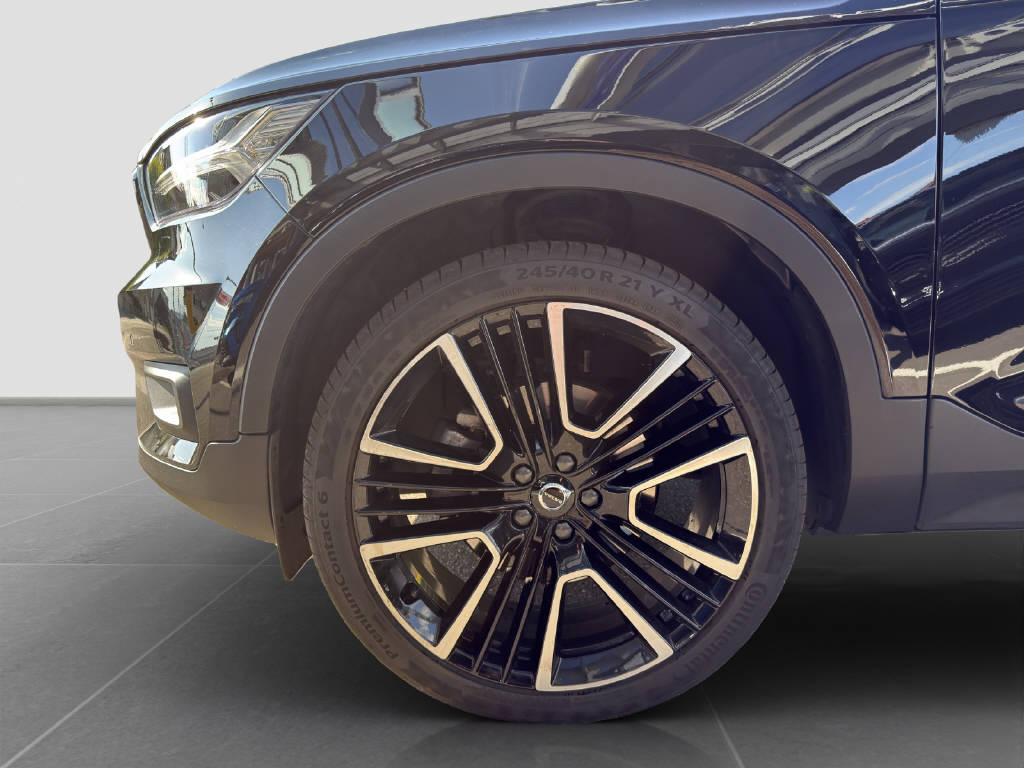 VOLVO XC40 2.0 T5 R-Design AWD-image-14