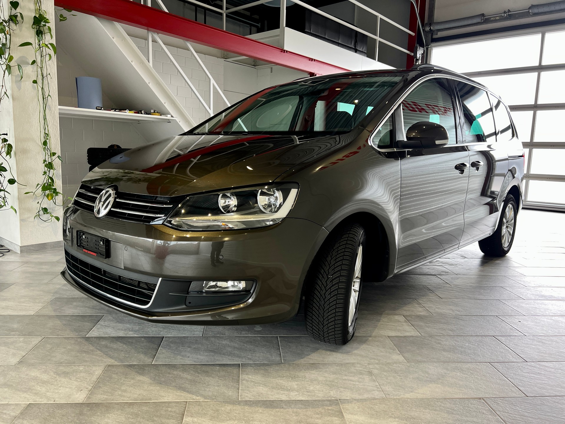 VW Sharan 2.0 TDI BMT Comfortline DSG-image-3