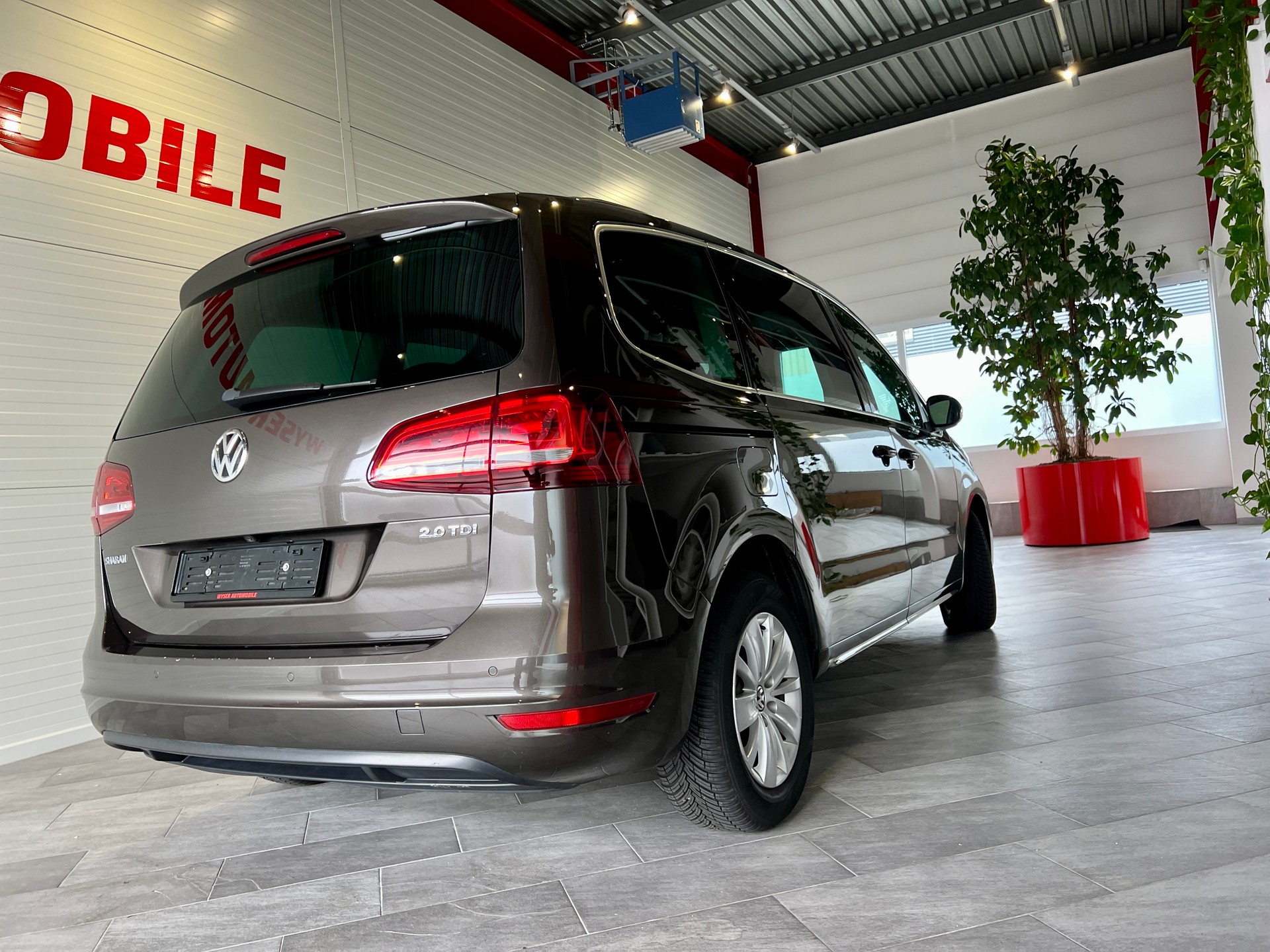VW Sharan 2.0 TDI BMT Comfortline DSG-image-6