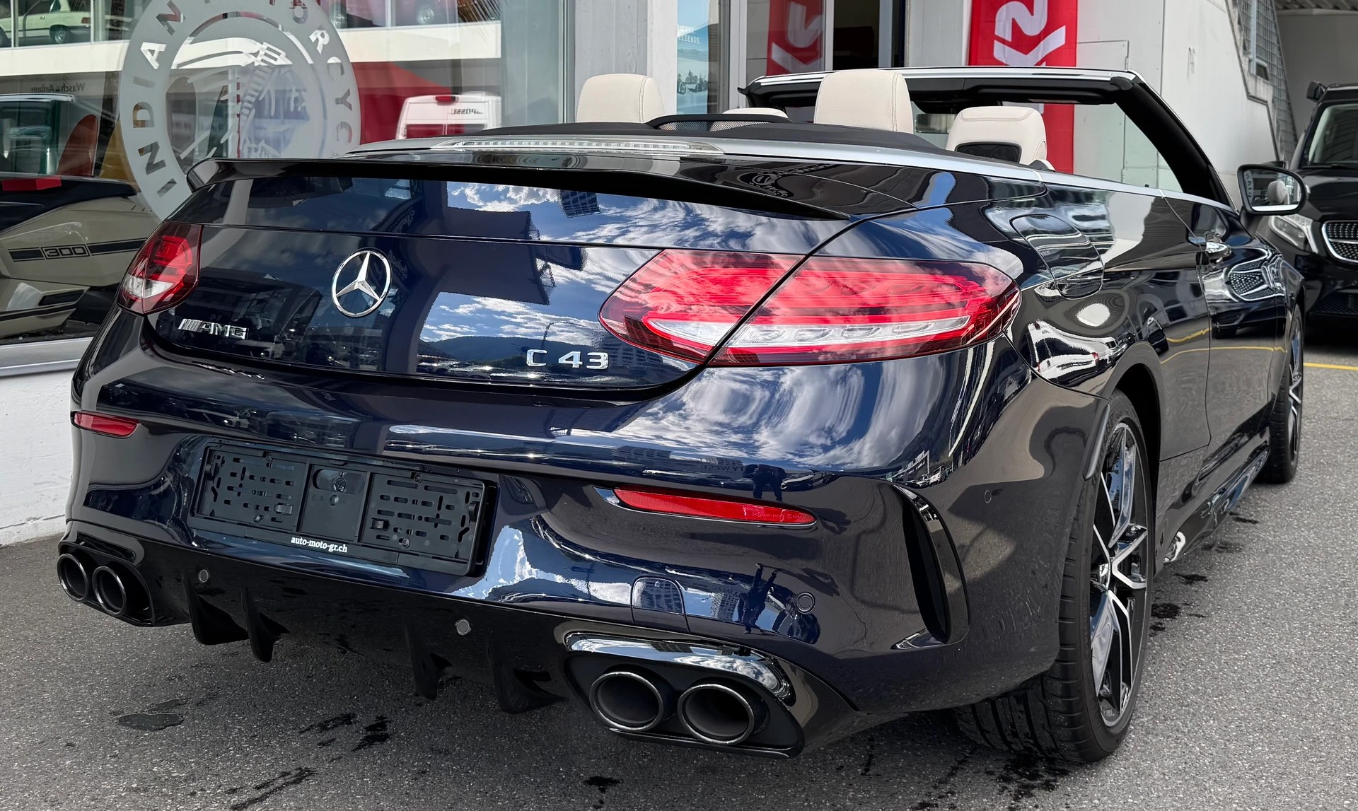 MERCEDES-BENZ C 43 Cabriolet AMG 4Matic 9G-Tronic-image-5