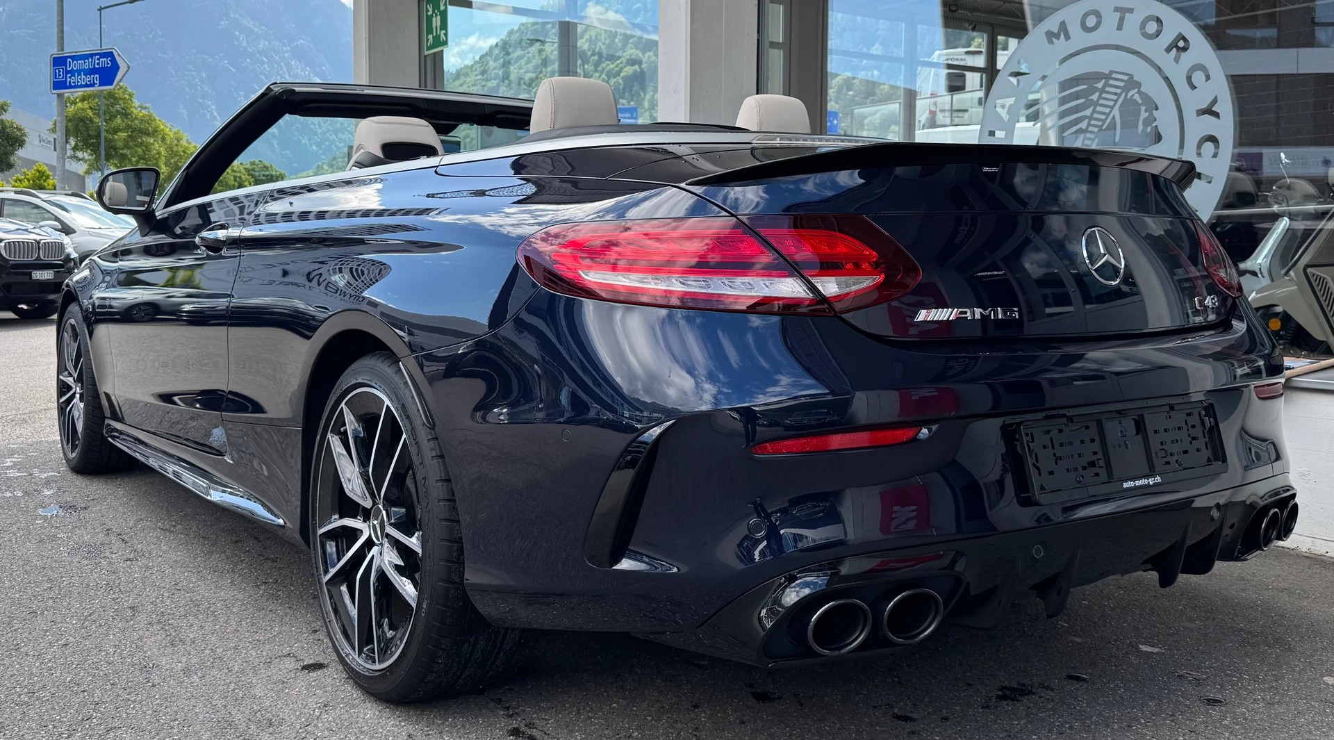 MERCEDES-BENZ C 43 Cabriolet AMG 4Matic 9G-Tronic-image-4