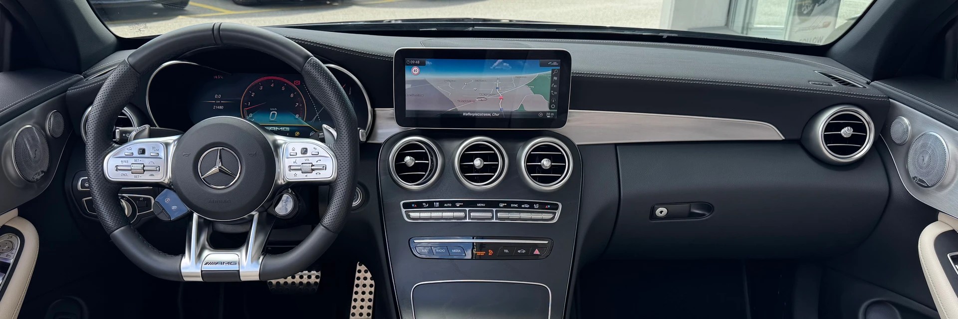 MERCEDES-BENZ C 43 Cabriolet AMG 4Matic 9G-Tronic-image-13