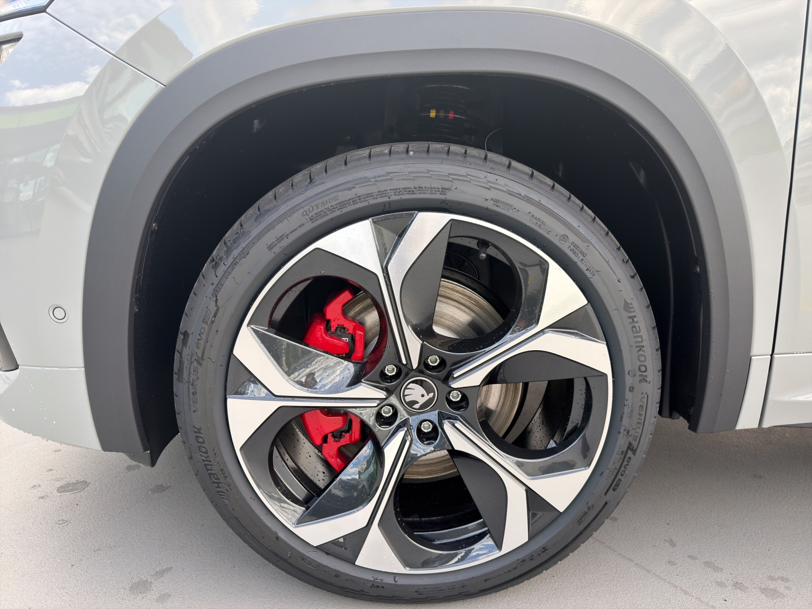 SKODA Kodiaq 2.0 TSI RS 4x4-image-7