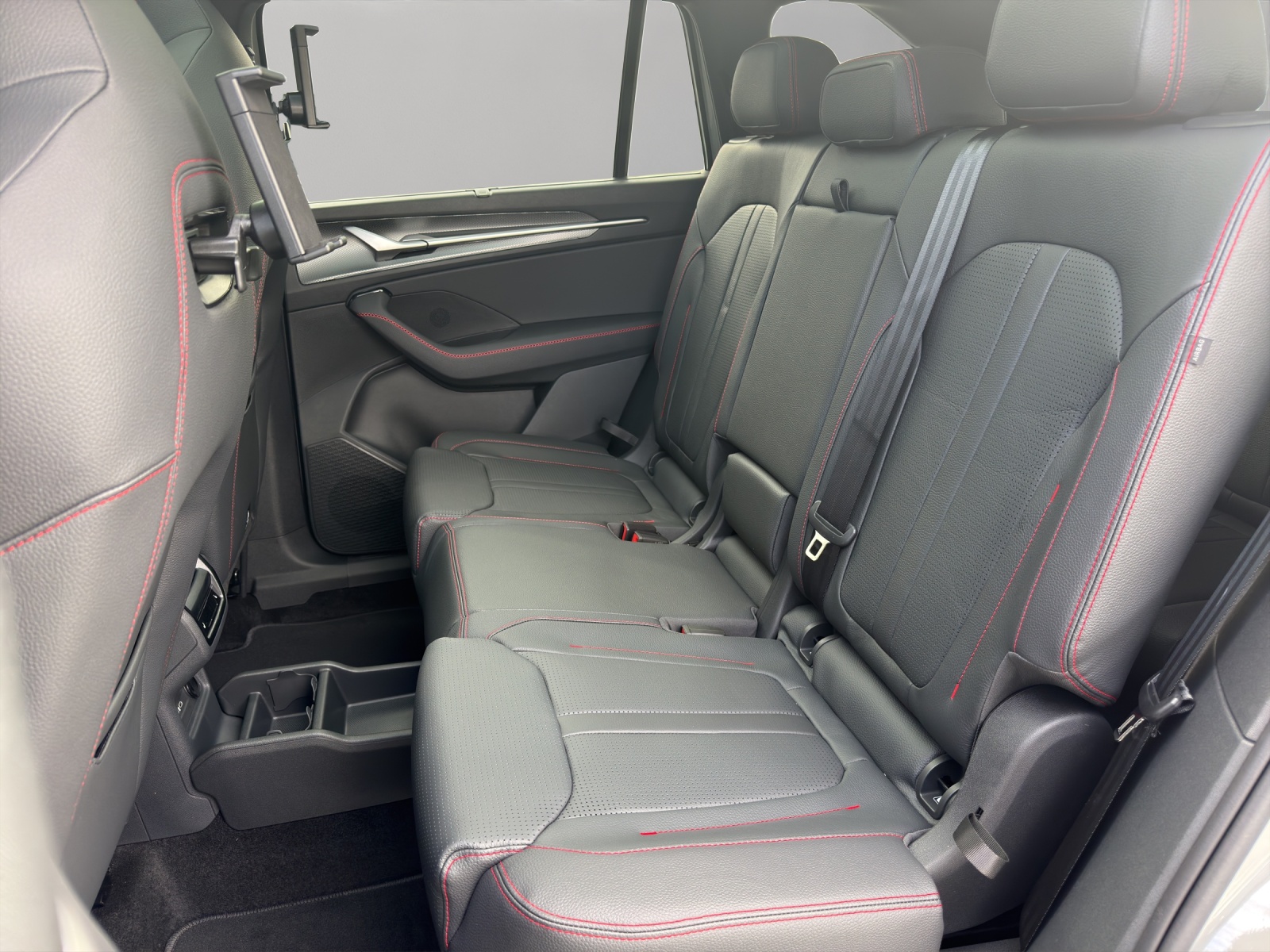 SKODA Kodiaq 2.0 TSI RS 4x4-image-16
